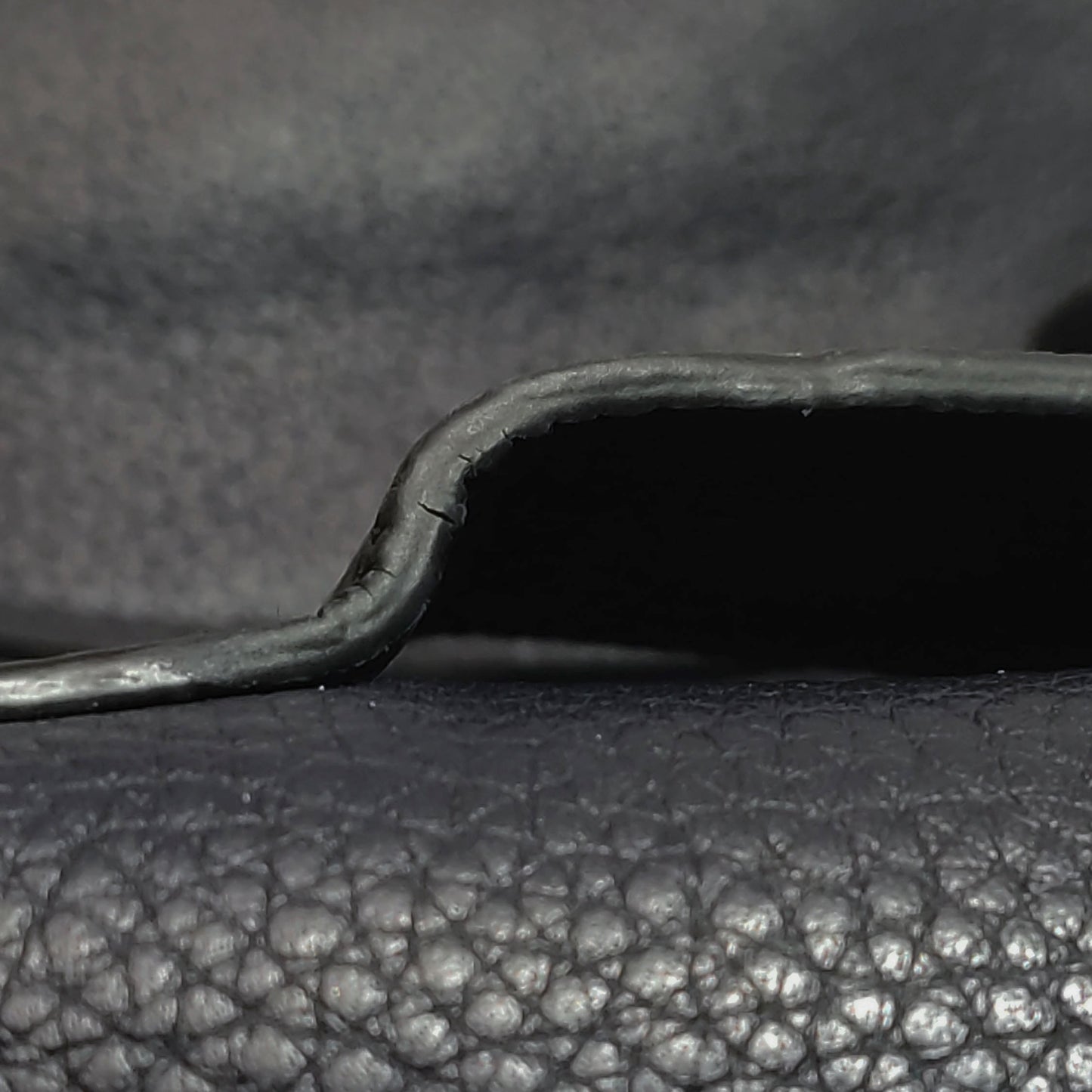 Prada - Grained Leather Drawstring Flap Backpack - Leather - Navy - (Medium)
