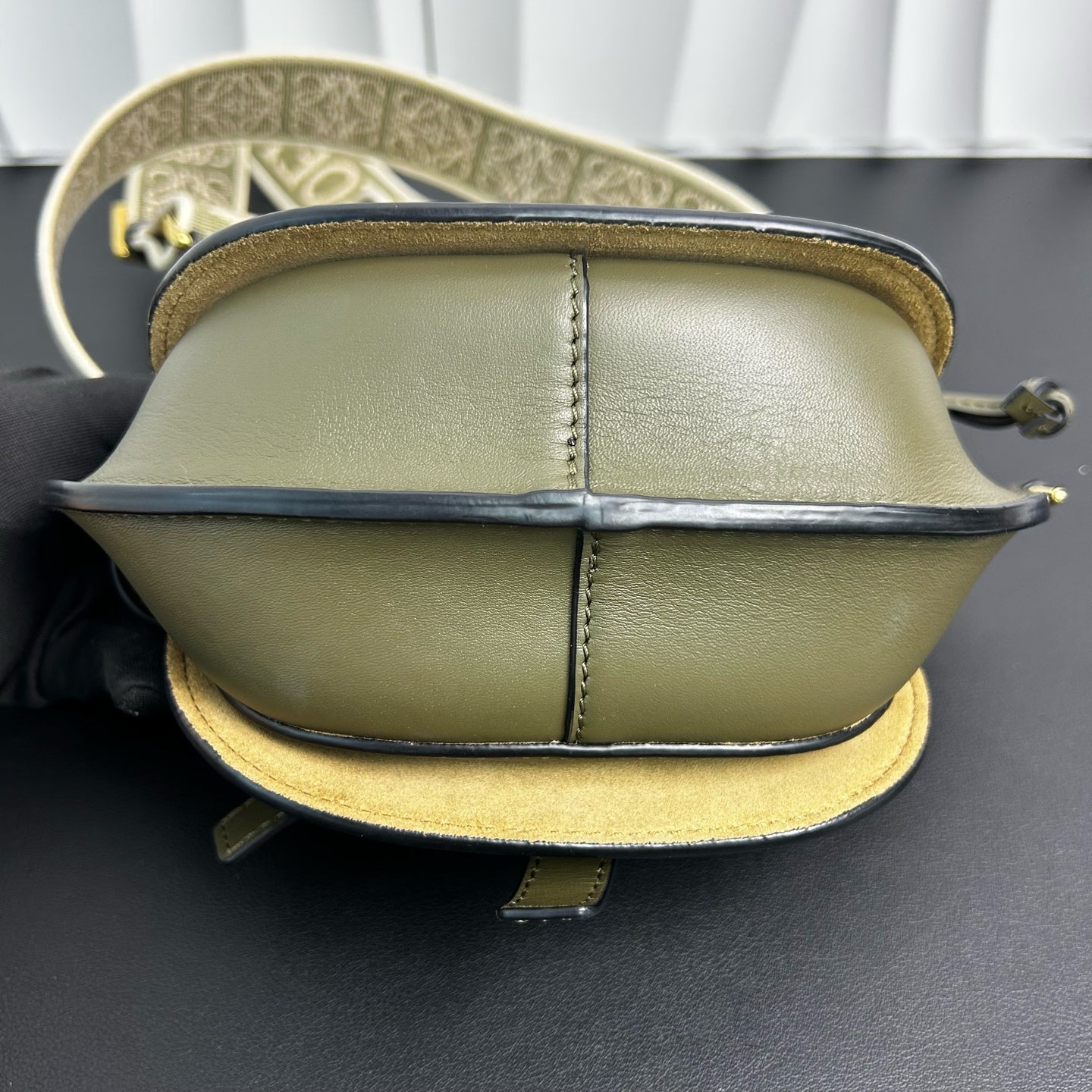 Loewe - Gate Saddle Bag Small - Leather - Green - (small)