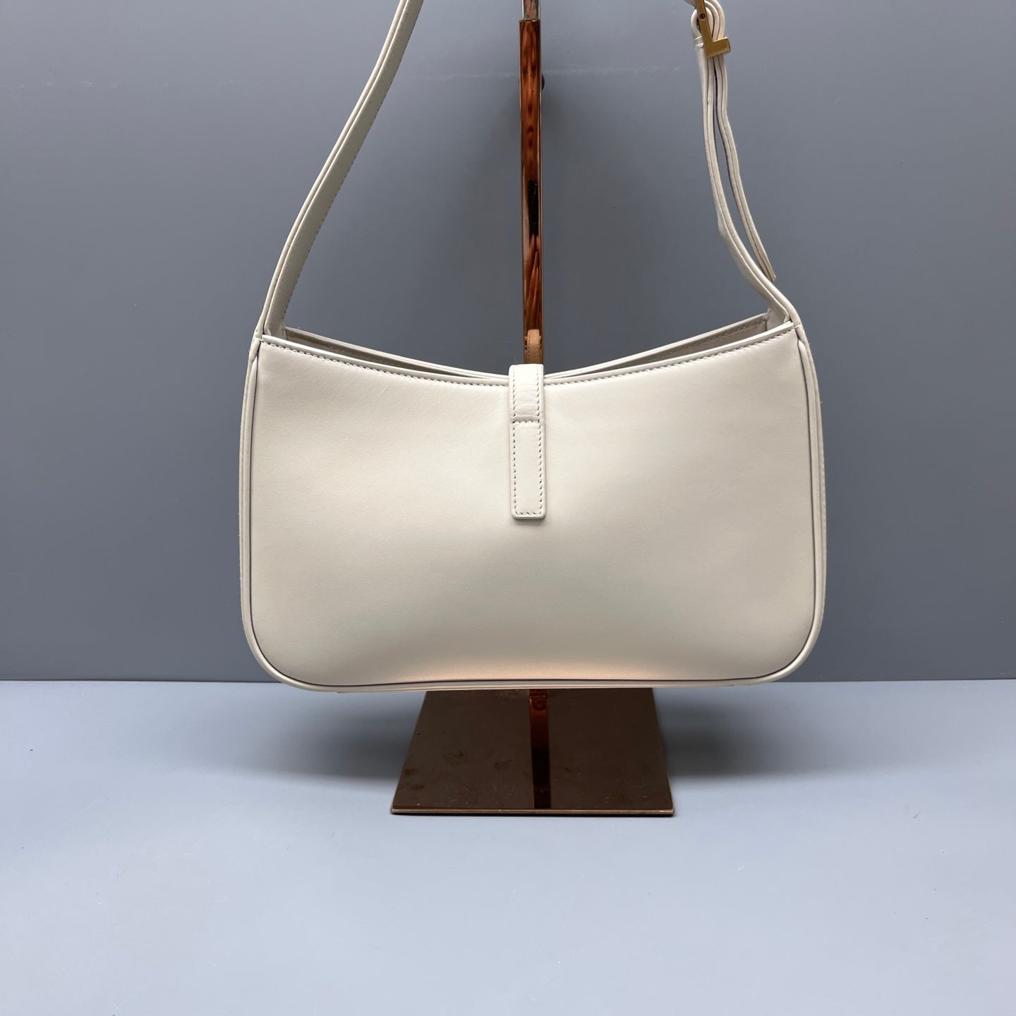 Saint Laurent - Le 5 à 7 Hobo Bag - Leather - White - (Mini)