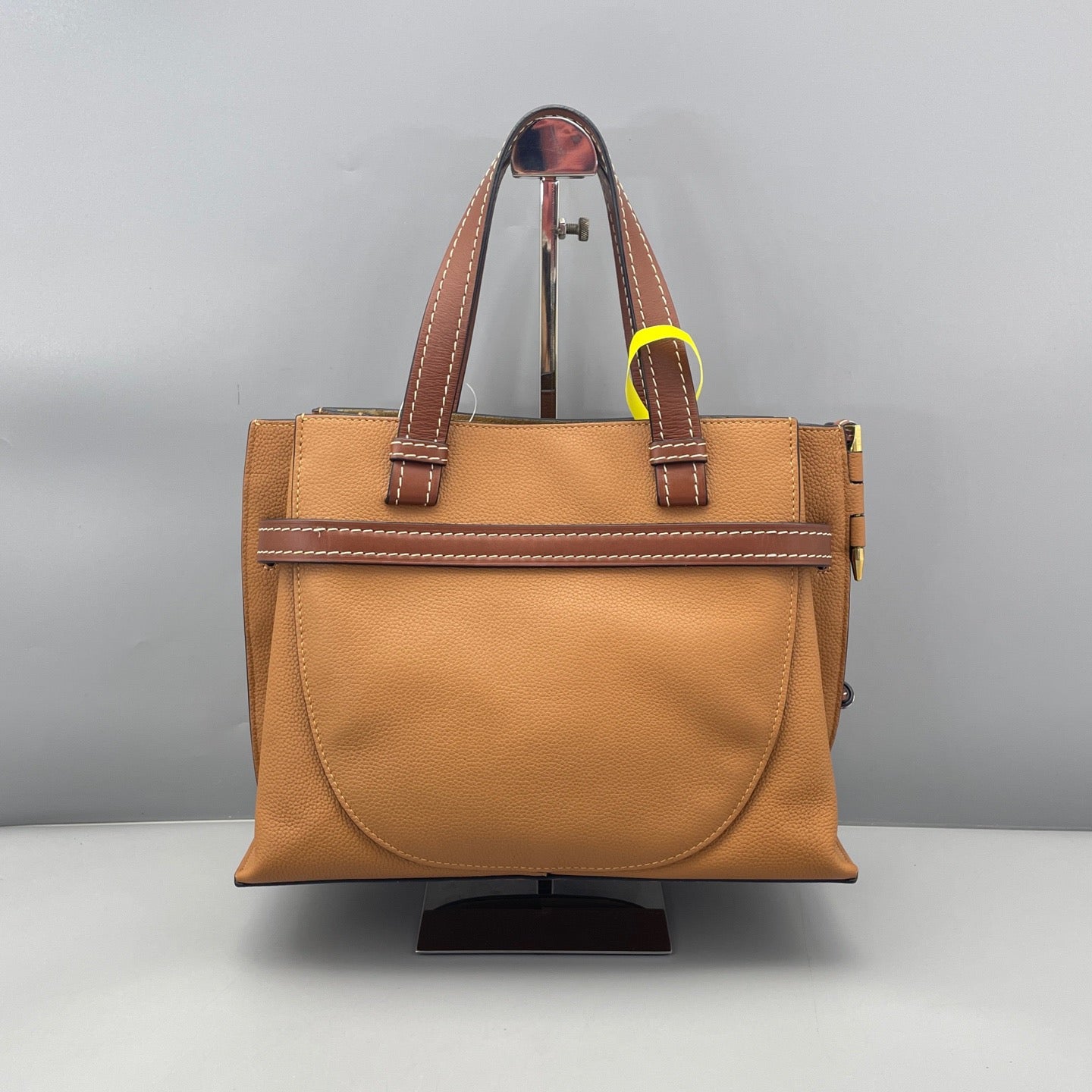 Loewe - Gate Top Handle Bag - Grained leather - Caramel - (medium)