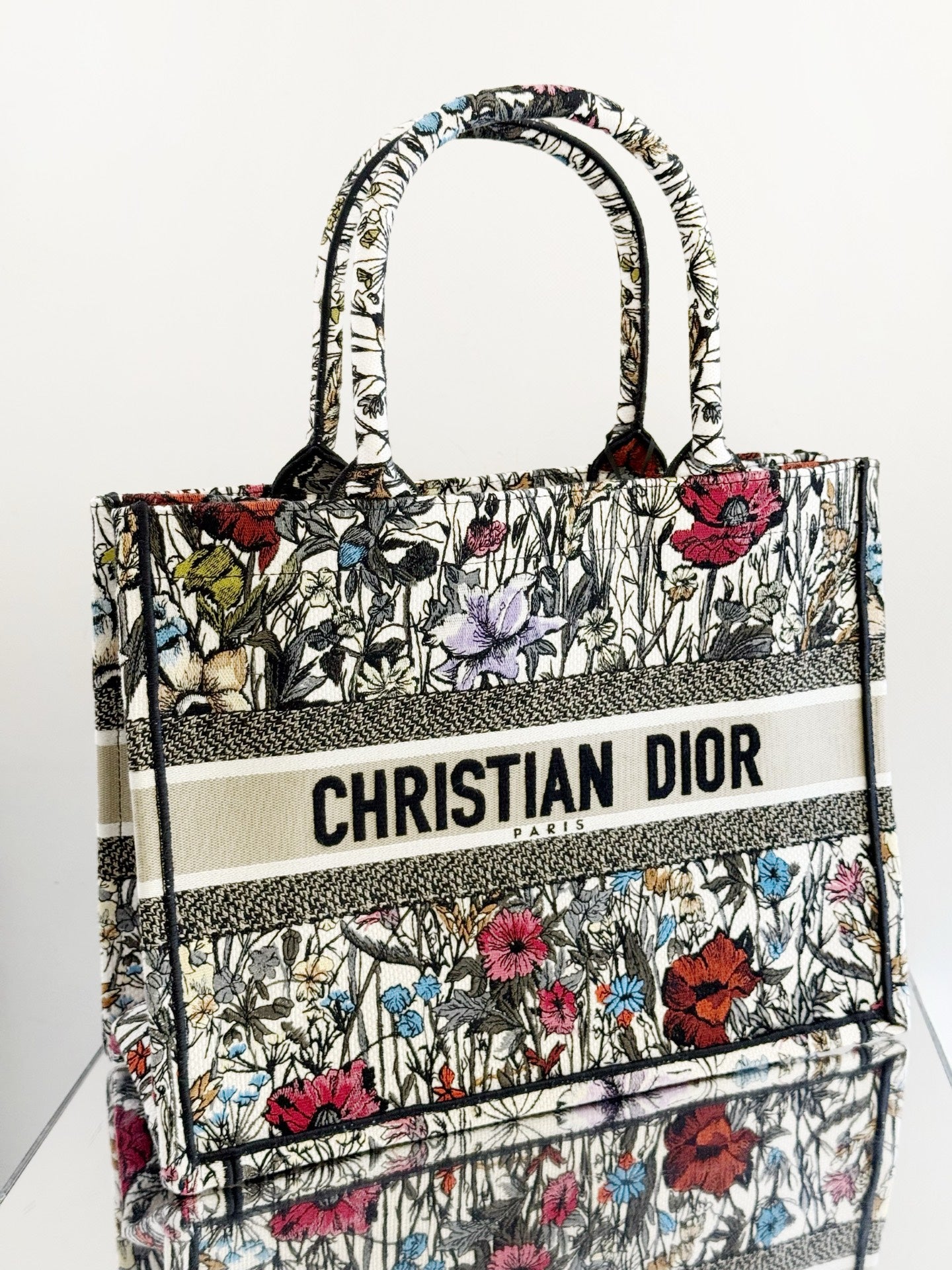 Dior - Dior Book Tote Limited Edition "Wheat and Hibiscus" - Embroidered canvas - Multicolour - (medium)