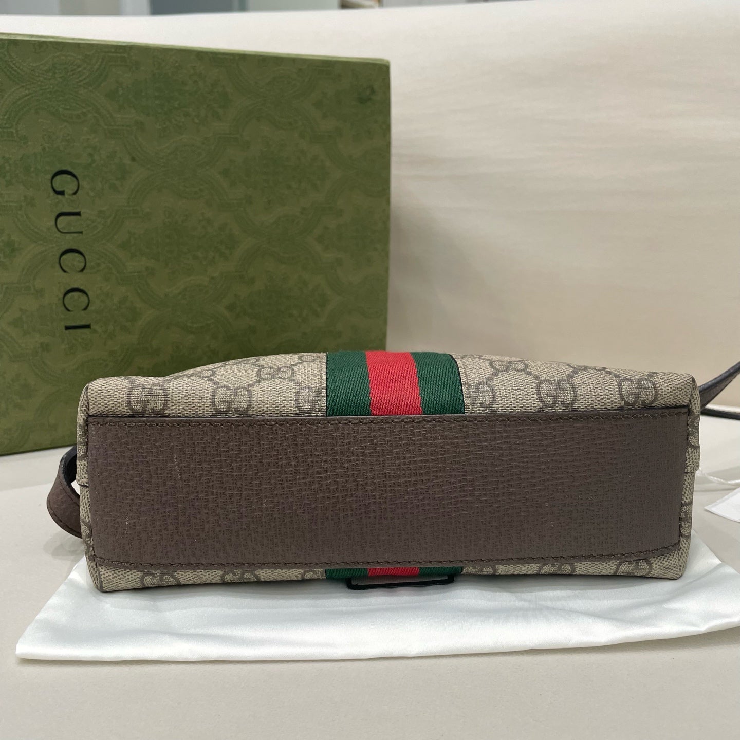 Gucci - Ophidia GG Small Shoulder Bag - GG Supreme canvas with leather trim - Beige and Ebony with Brown trim - (small)