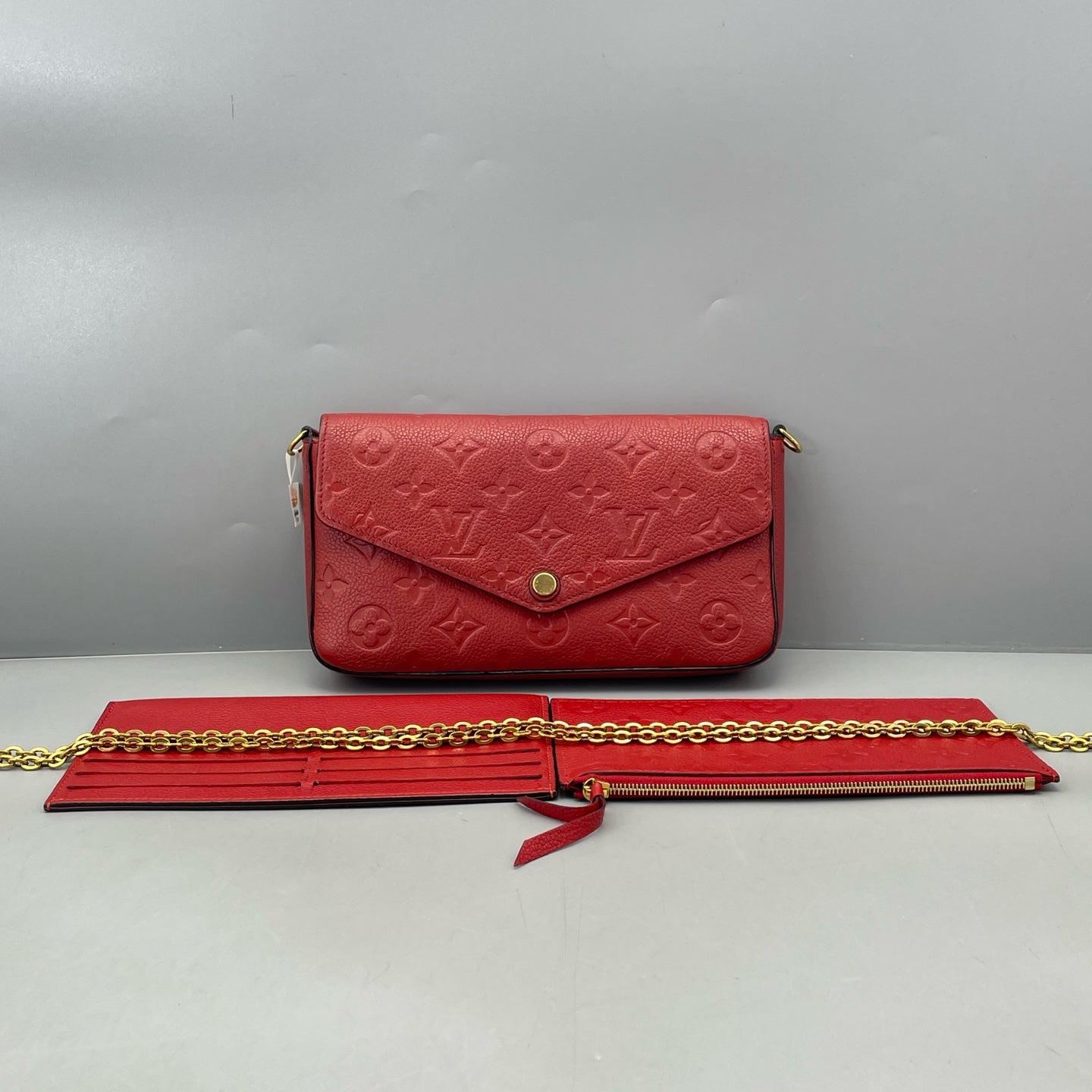 Louis Vuitton - Pochette Felicie - Embossed Monogram Empreinte leather - Red - (small)