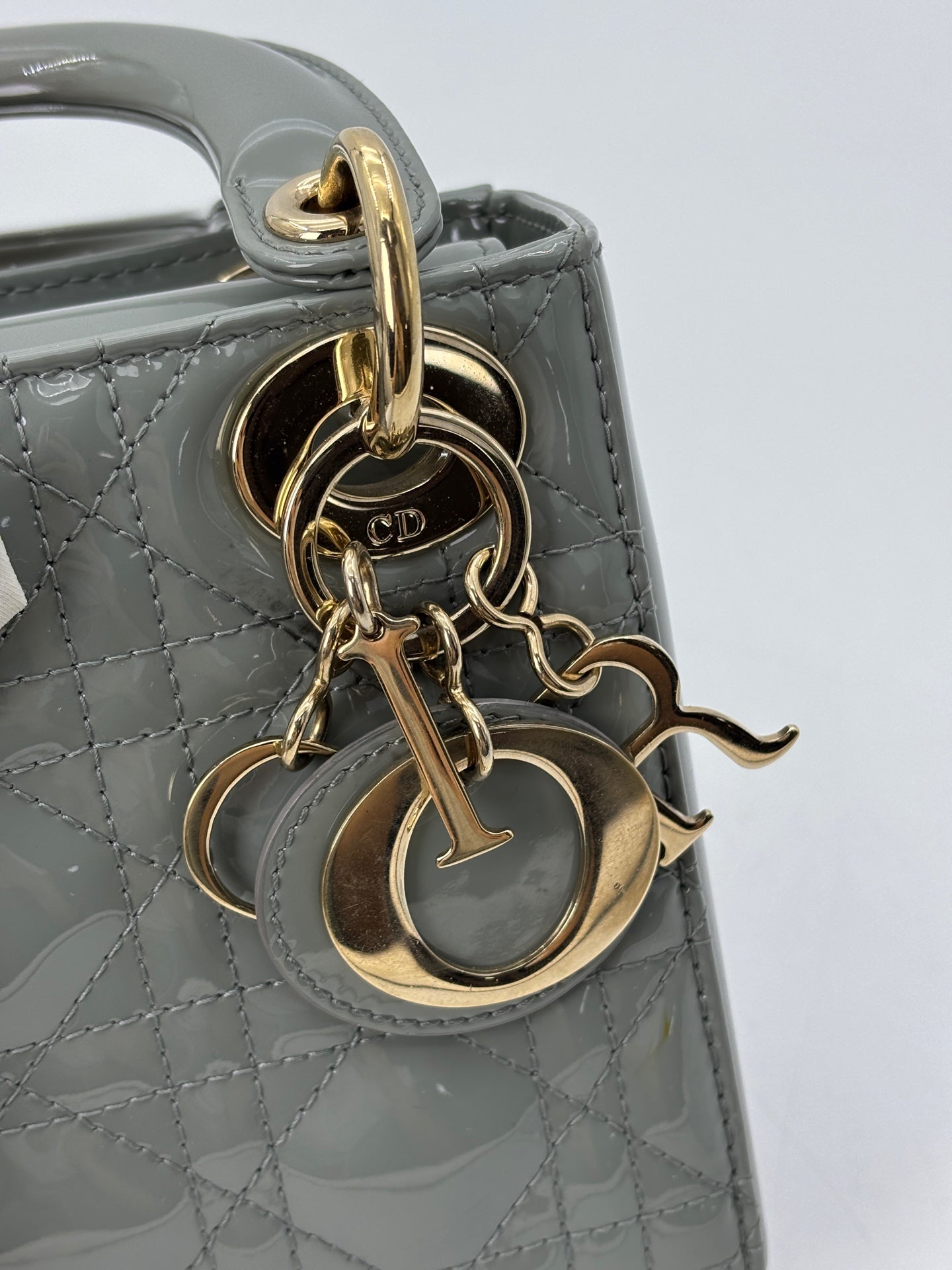 Dior - Lady Dior Mini (Cannage) - Patent cowhide leather - Grey - (mini)