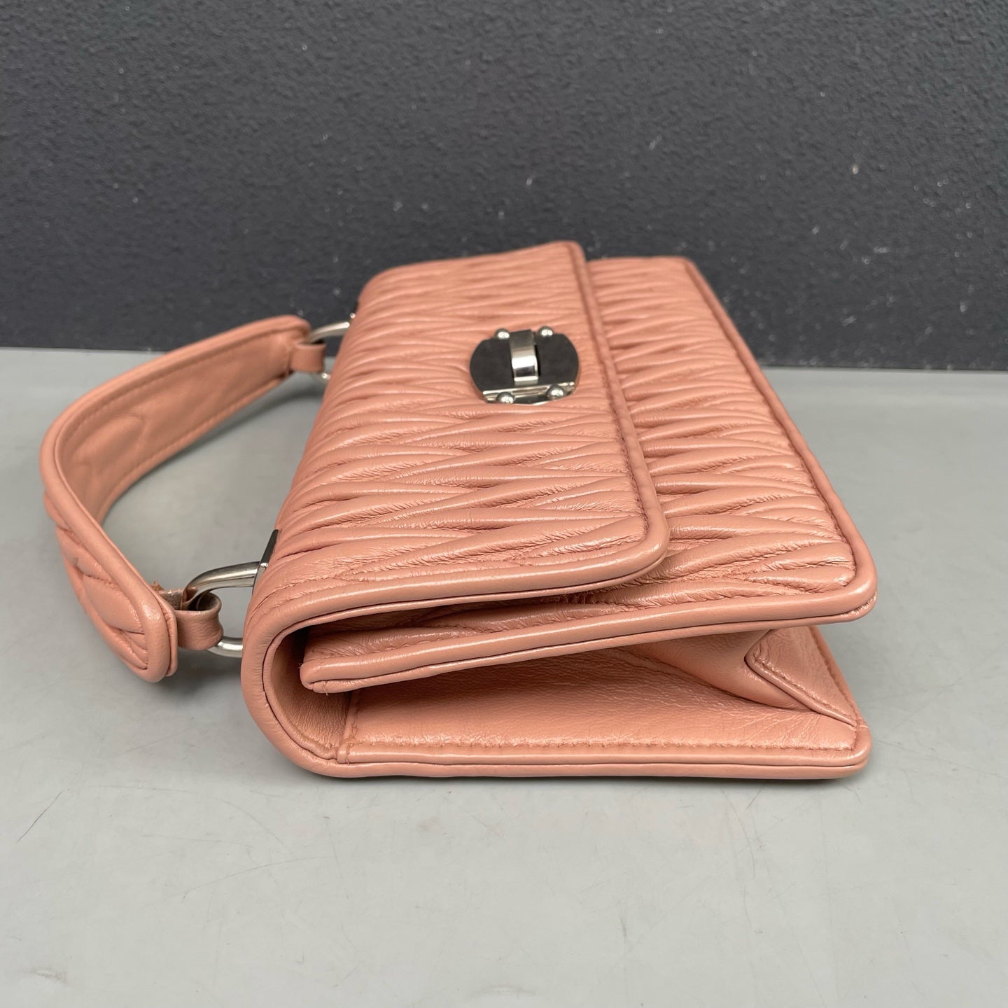 Miu Miu - Matelassé Flap Bag - Leather - Pink - (small)
