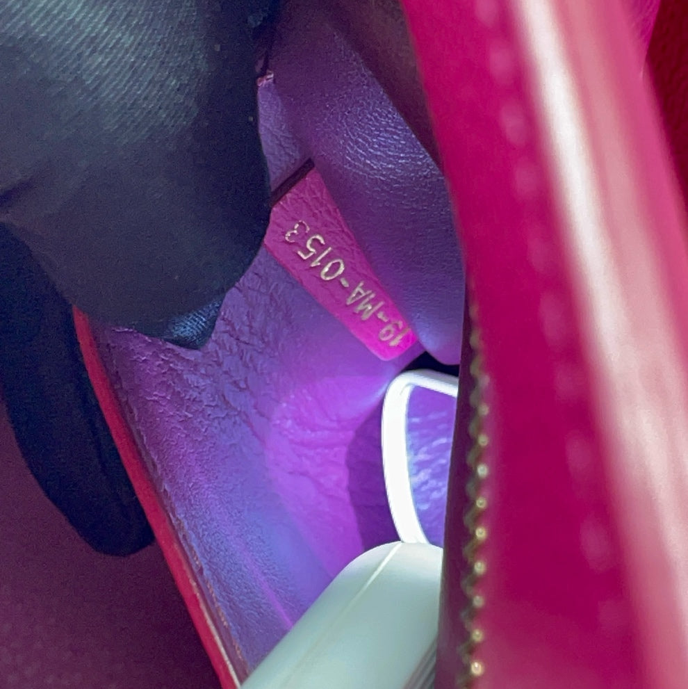 Dior - Tote Bag with DIOR Charms - Pebbled leather - Pink - (Medium)