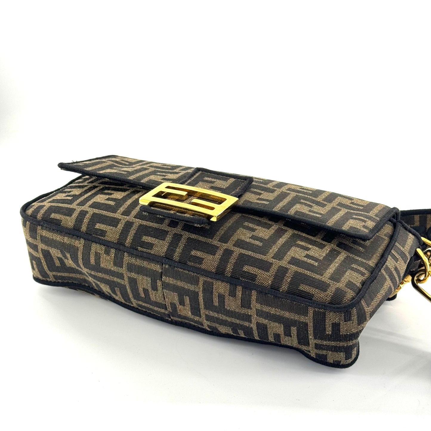 Fendi - Baguette - Zucca canvas with leather trim - Brown - (medium)