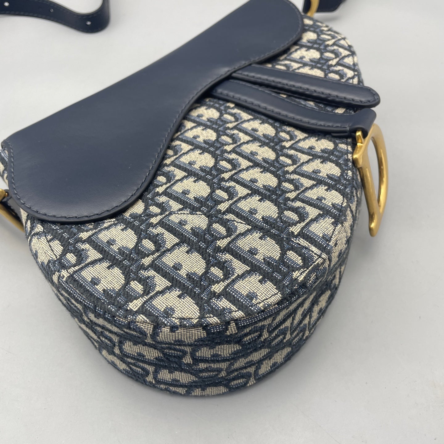 Dior - Saddle Bag - Dior Oblique jacquard canvas with navy blue calfskin leather trim - Blue - (medium)