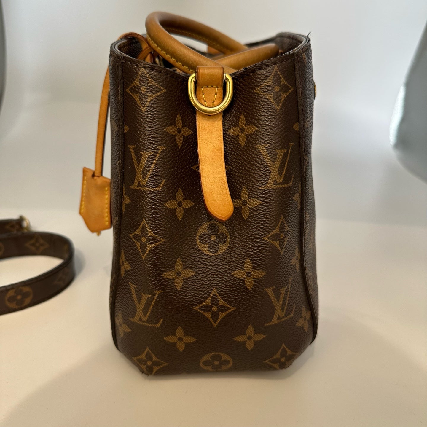 Louis Vuitton - Montaigne BB - Monogram coated canvas and Vachetta leather - Brown - (Small)