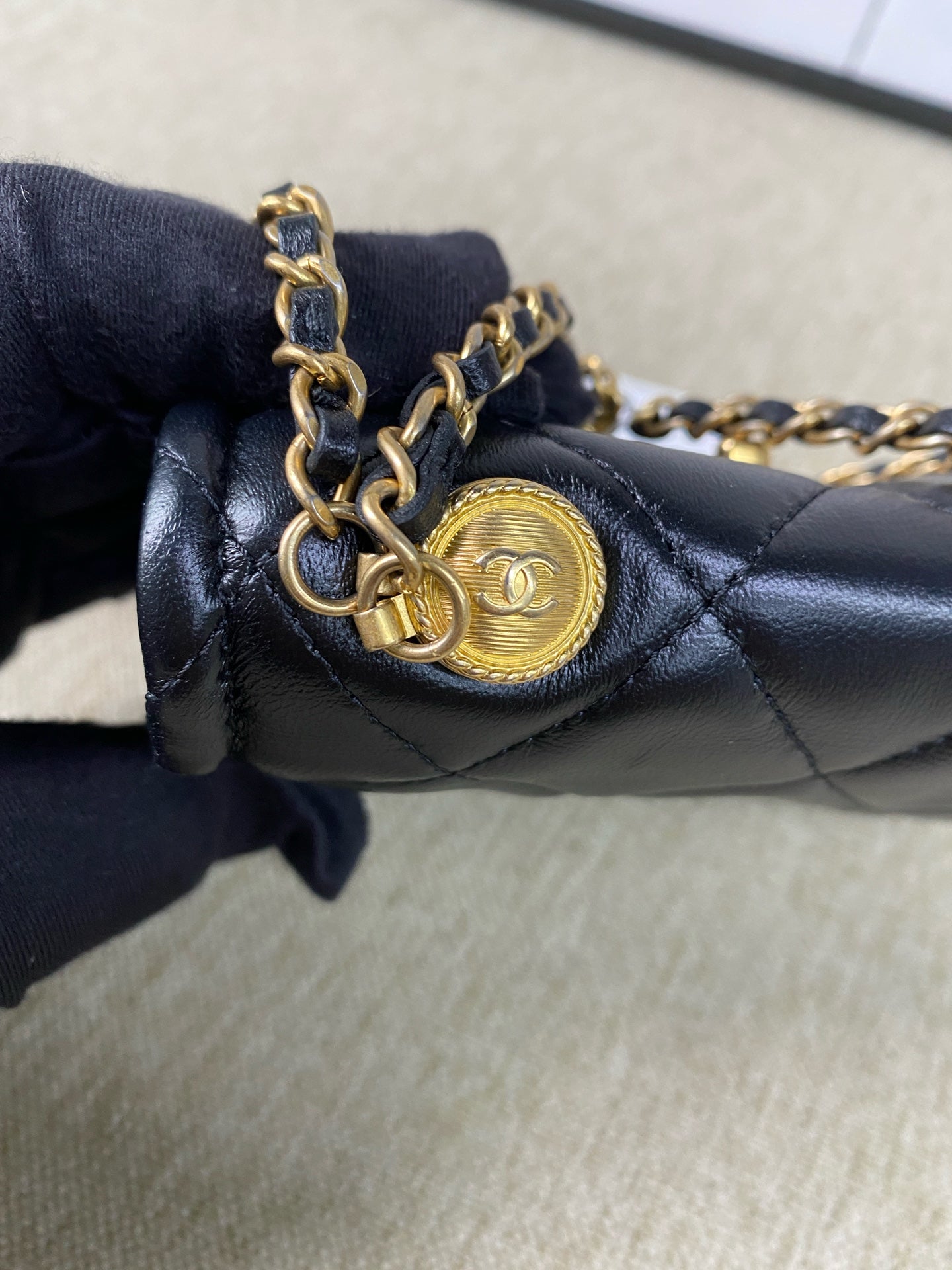 Chanel - Mini Rectangular Flap Bag - Lambskin leather - Black - (mini)