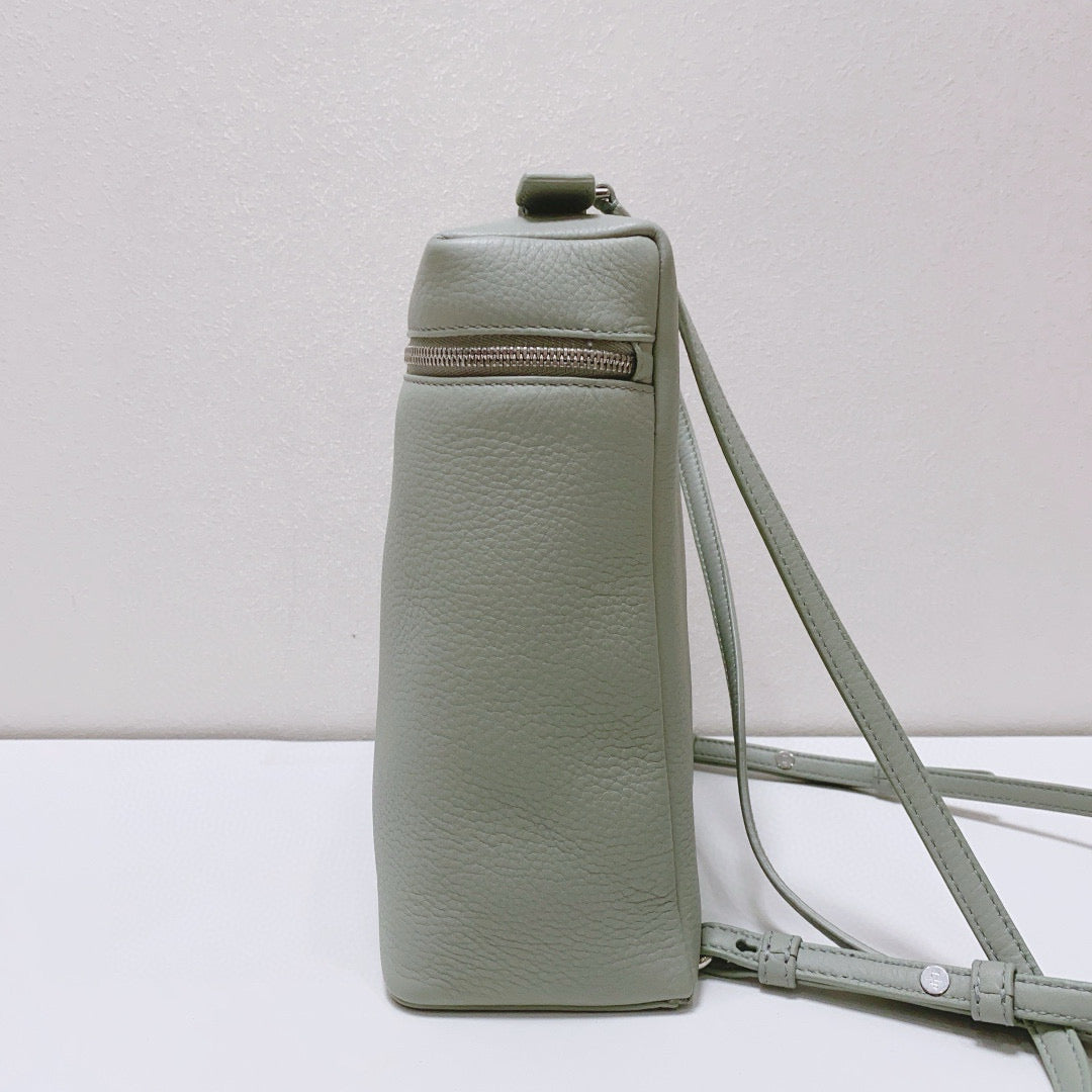 Loro Piana - Extra Pocket Backpack L23.5 - Calfskin leather - Eucalyptus - (mini)