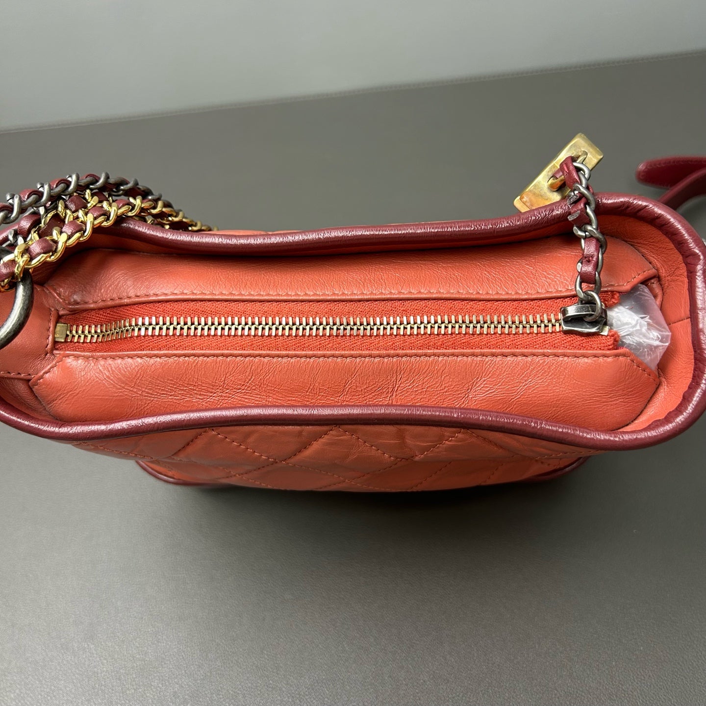 Chanel - Gabrielle Hobo Bag - Aged calfskin leather - Dusty Rose Pink and Burgundy with Mixed-Tone Hardware - (Small)