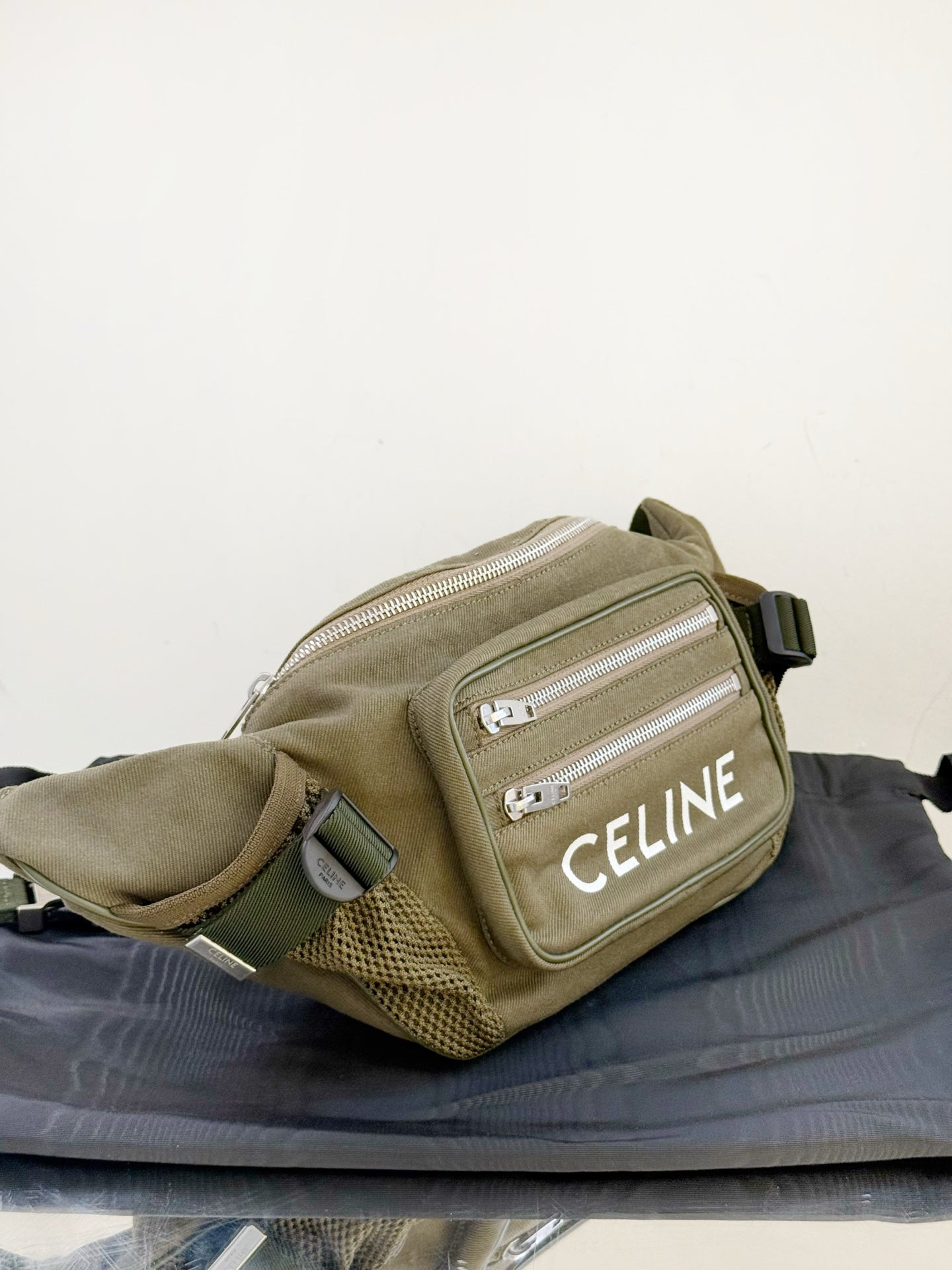 Celine - Trekking Belt Bag - Polyamide - Green - (medium)