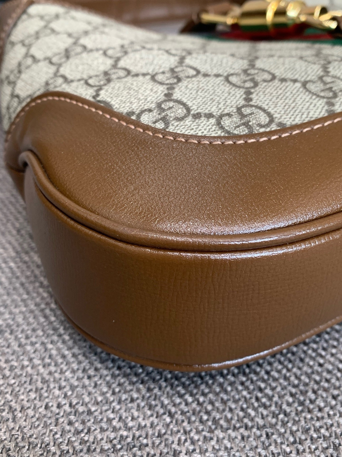 Gucci - Jackie Shoulder Bag - GG Supreme canvas and Leather - Beige - (Medium)