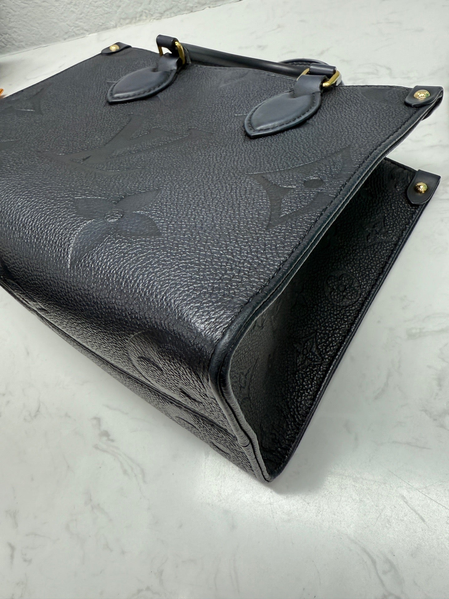Louis Vuitton - OnTheGo PM - Monogram Empreinte Leather - Black - (Small)