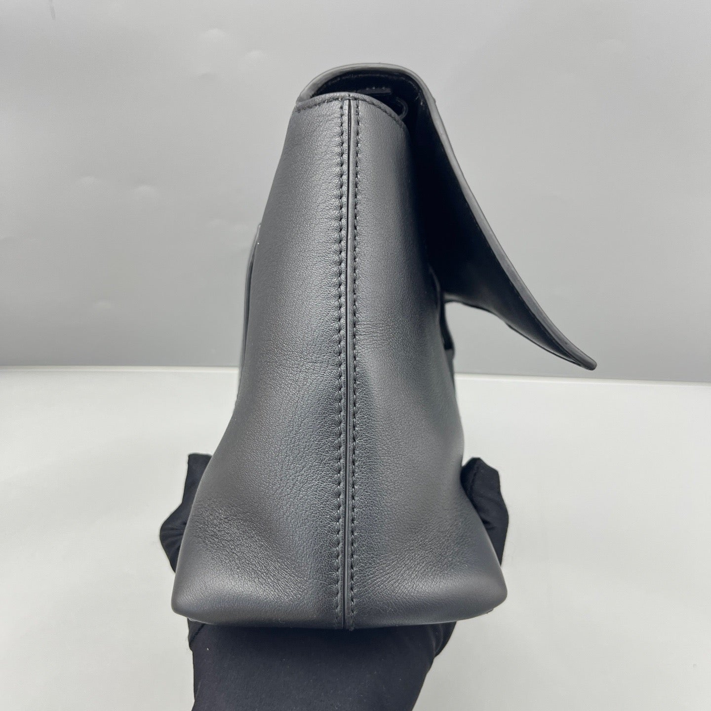Balenciaga - Crush - Leather - Black - (Medium)