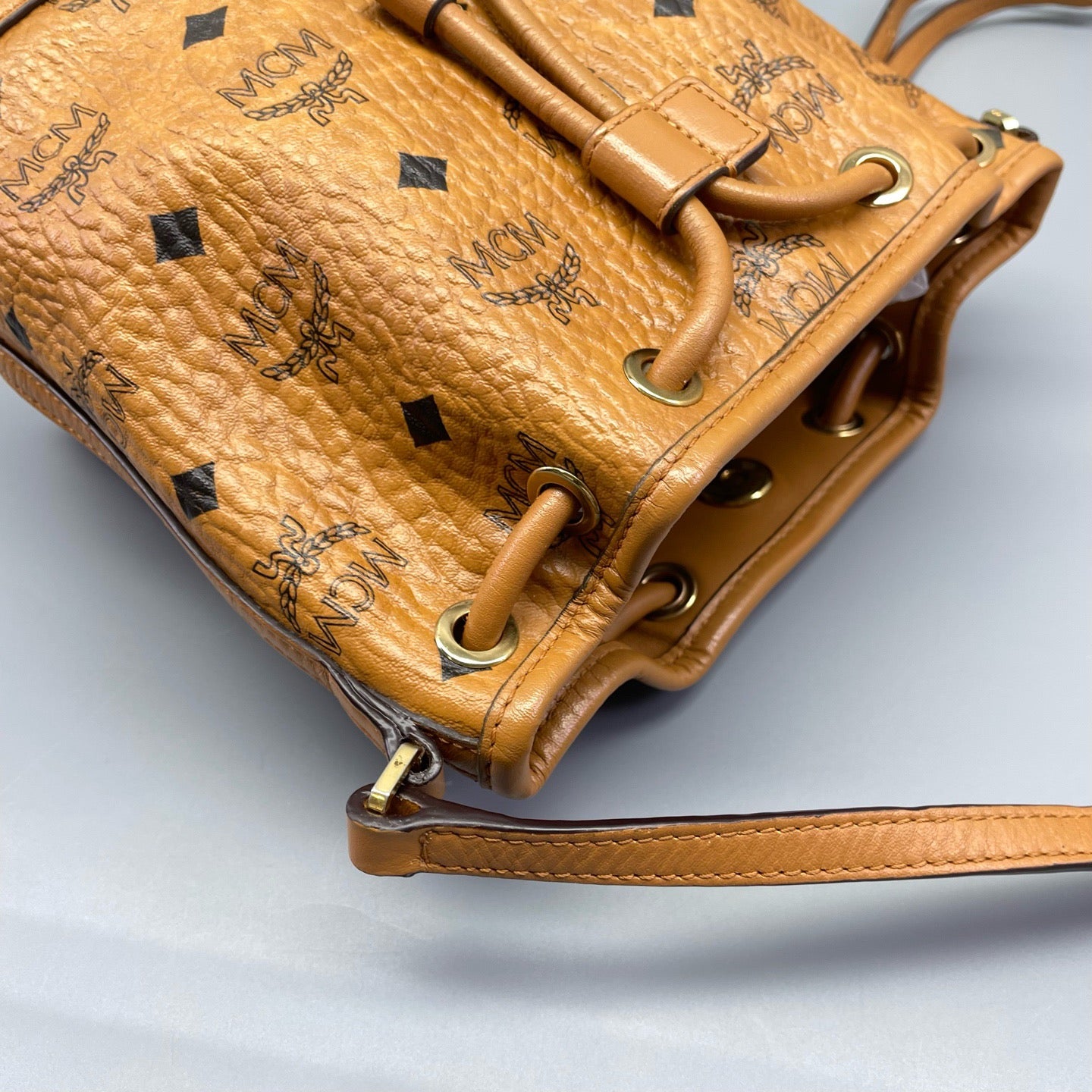 MCM - Visetos Mini Rabbit Bucket Bag - Coated canvas with leather trim - Brown - (mini)