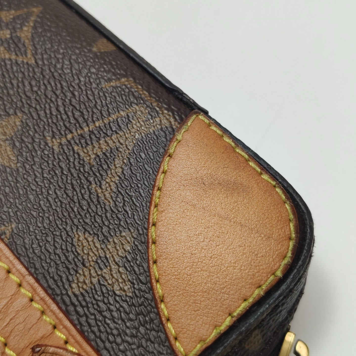 Louis Vuitton - Soft Trunk Crossbody Bag - Monogram coated canvas with Vachetta leather trim - Brown - (small)