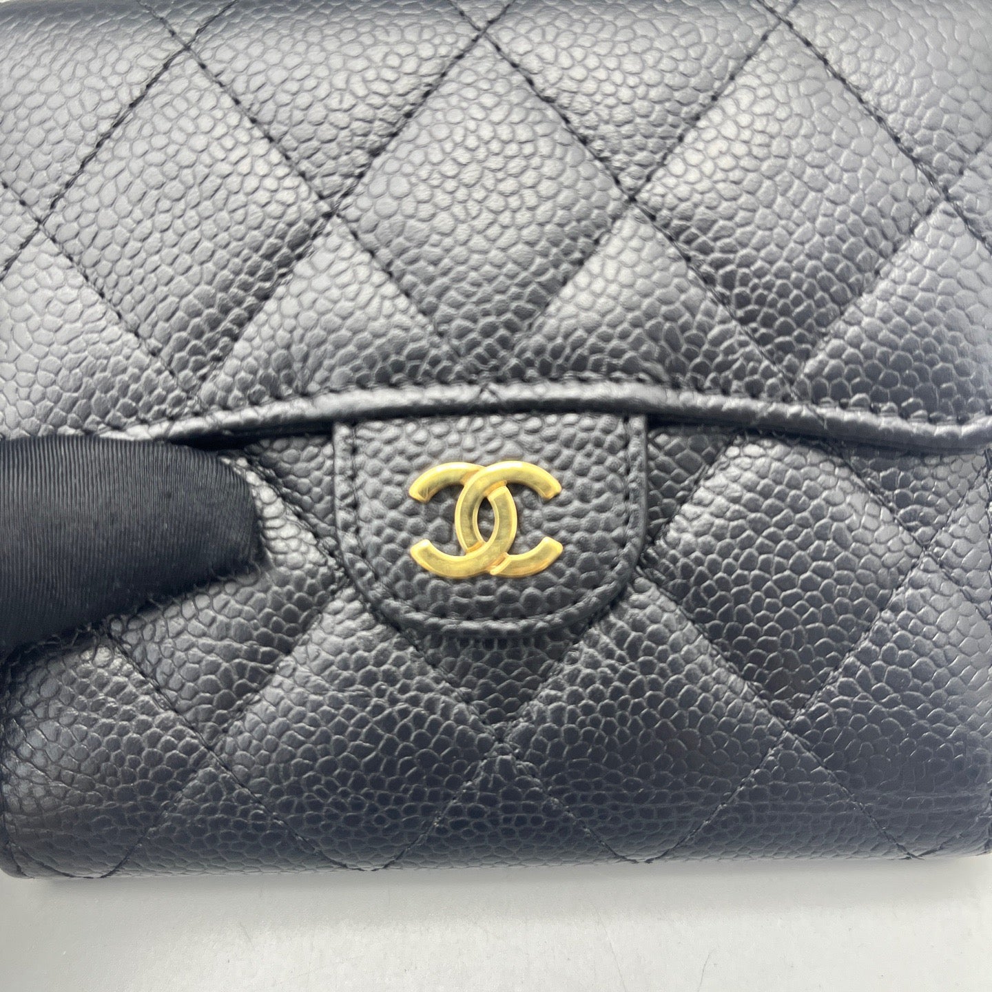 Chanel - Trifold Card Wallet A7127e - Caviar leather - Black - (Small)