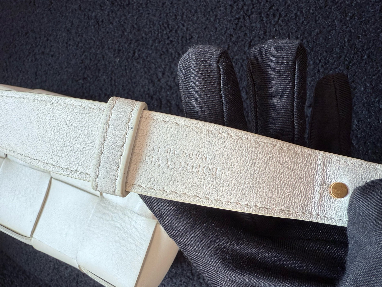 Bottega Veneta - Cassette Belt Bag - Leather - Beige - (mini)