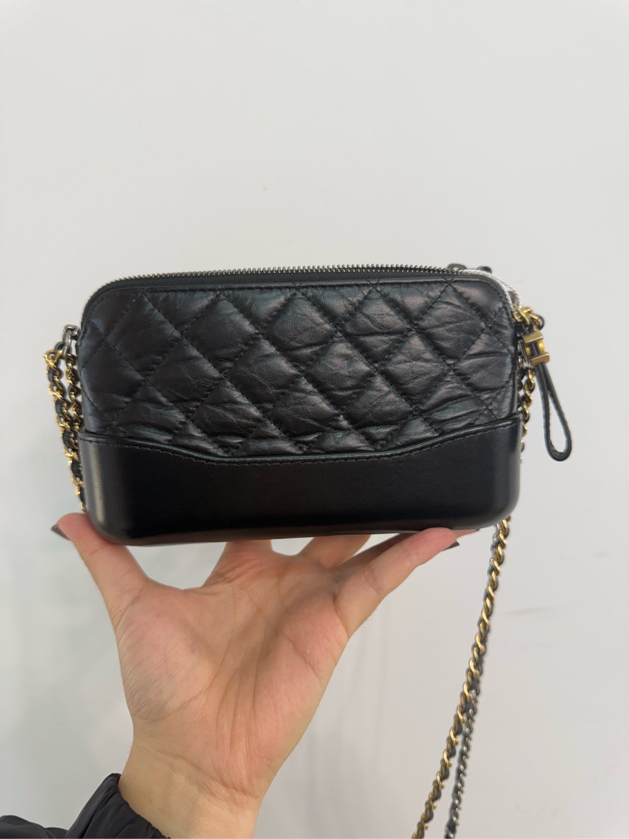 Chanel - Gabrielle Hobo Mini - Lambskin and Calfskin Leather - Black - (Mini)