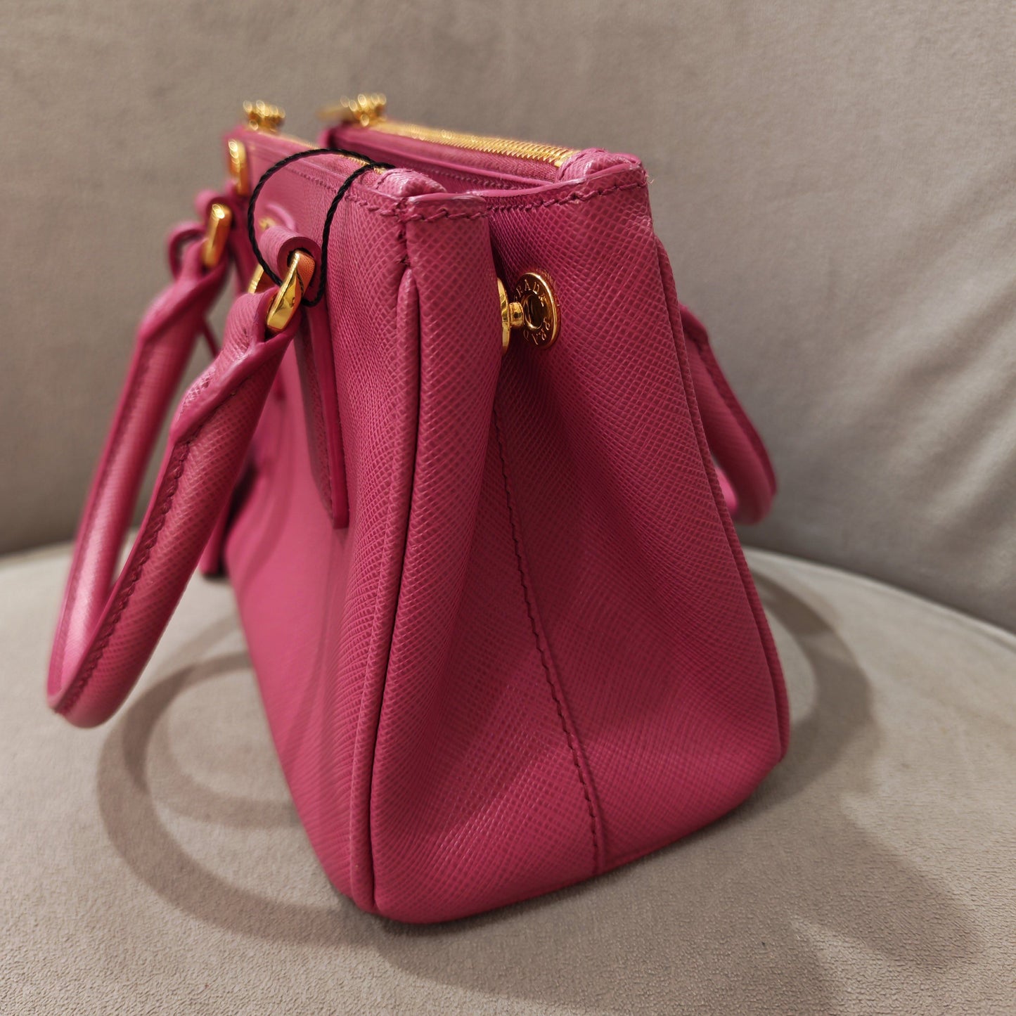 Prada - Galleria Mini - Saffiano leather - Fuchsia - (mini)