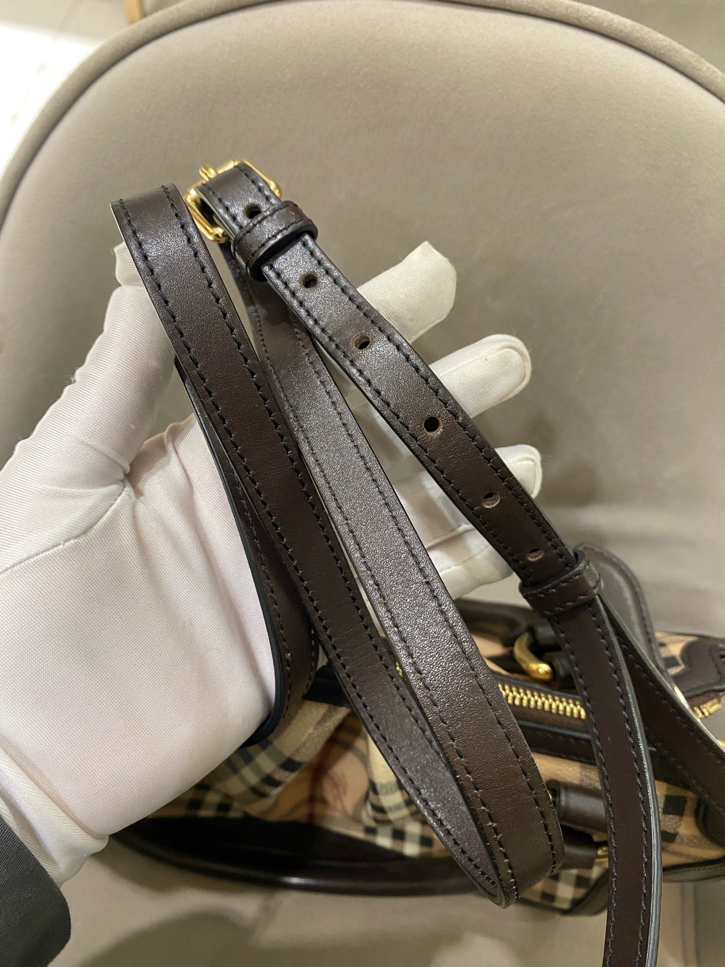 Burberry - Equestrian Knight Check Tote Bag - Coated canvas with leather trim - Beige and Brown - (Medium)