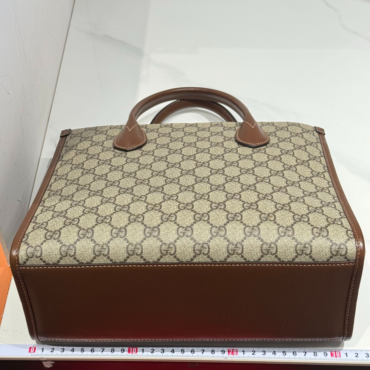 Gucci - Ophidia Small Tote Bag - GG Supreme coated canvas with leather trim - Beige and Brown - (small)