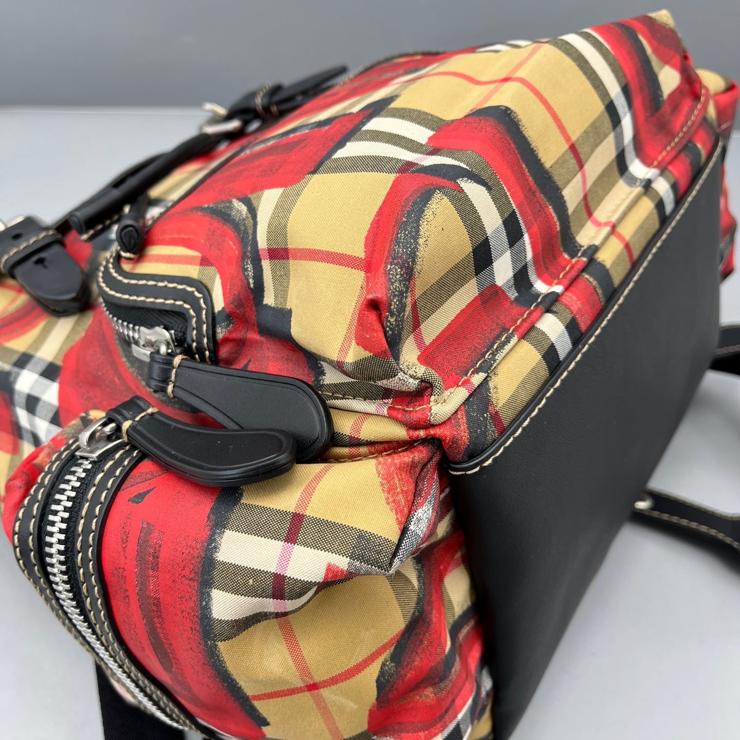 Burberry - Graffiti Check Drawstring Flap Backpack - Canvas with leather trim - Multicolour - (Medium)