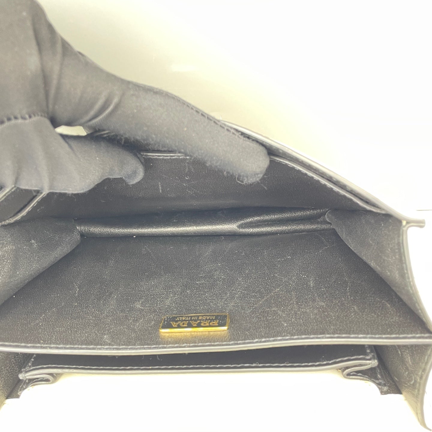 Prada - Cahier - Smooth leather with Saffiano leather accents - White with Black accents - (Small)