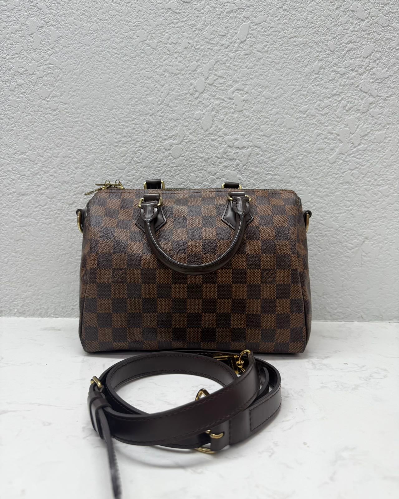 Louis Vuitton - Speedy 25 Bandoulière - Damier Ebene coated canvas with leather trim - Brown - (small)