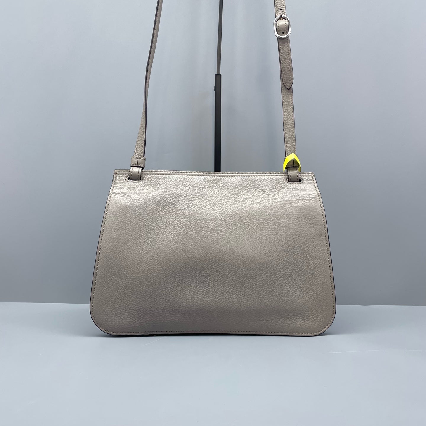 Gucci - Bamboo Tassel Shoulder Bag - Leather - Grey - (medium)