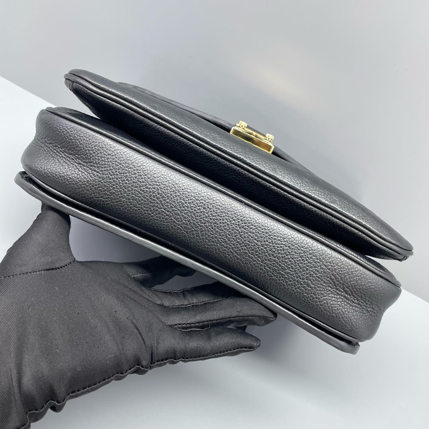 Louis Vuitton - Pochette Metis - Monogram Empreinte leather - Black - (medium)