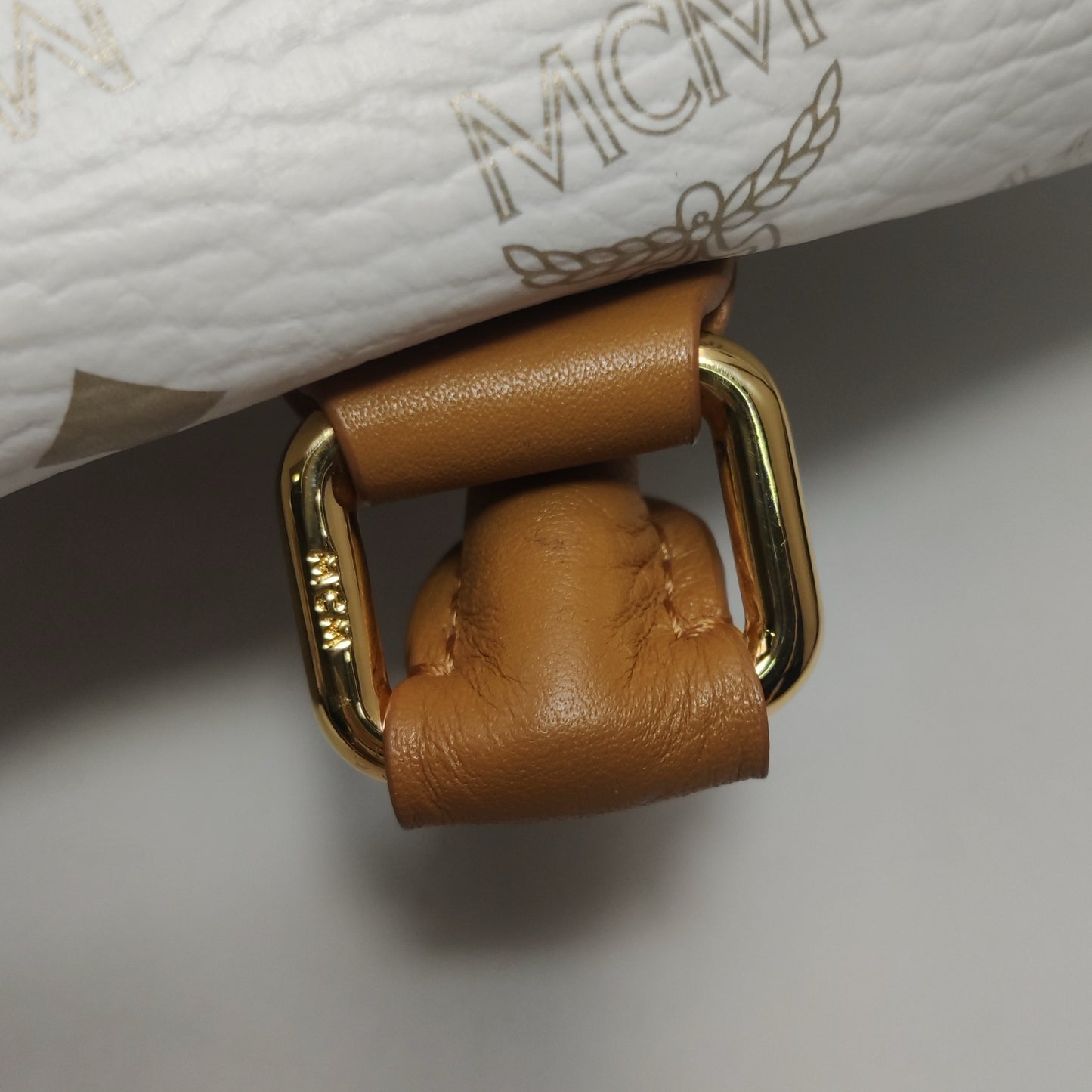 MCM - Visetos Boston Bag (M4002) - Coated canvas and leather - White - (large)