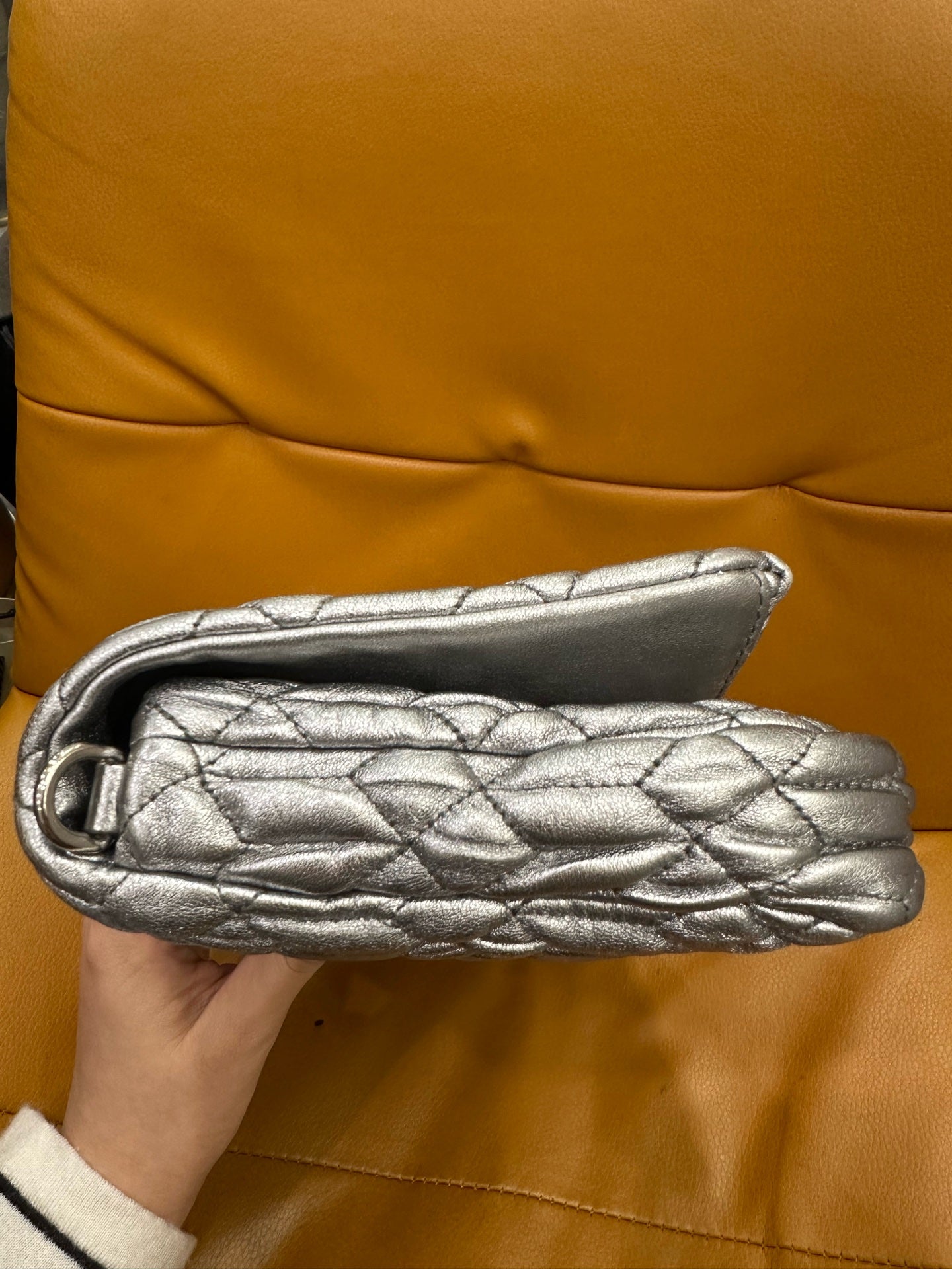 Miu Miu - Matelassé Large Gemstone Chain Shoulder Bag - Lambskin leather - Silver - (medium)