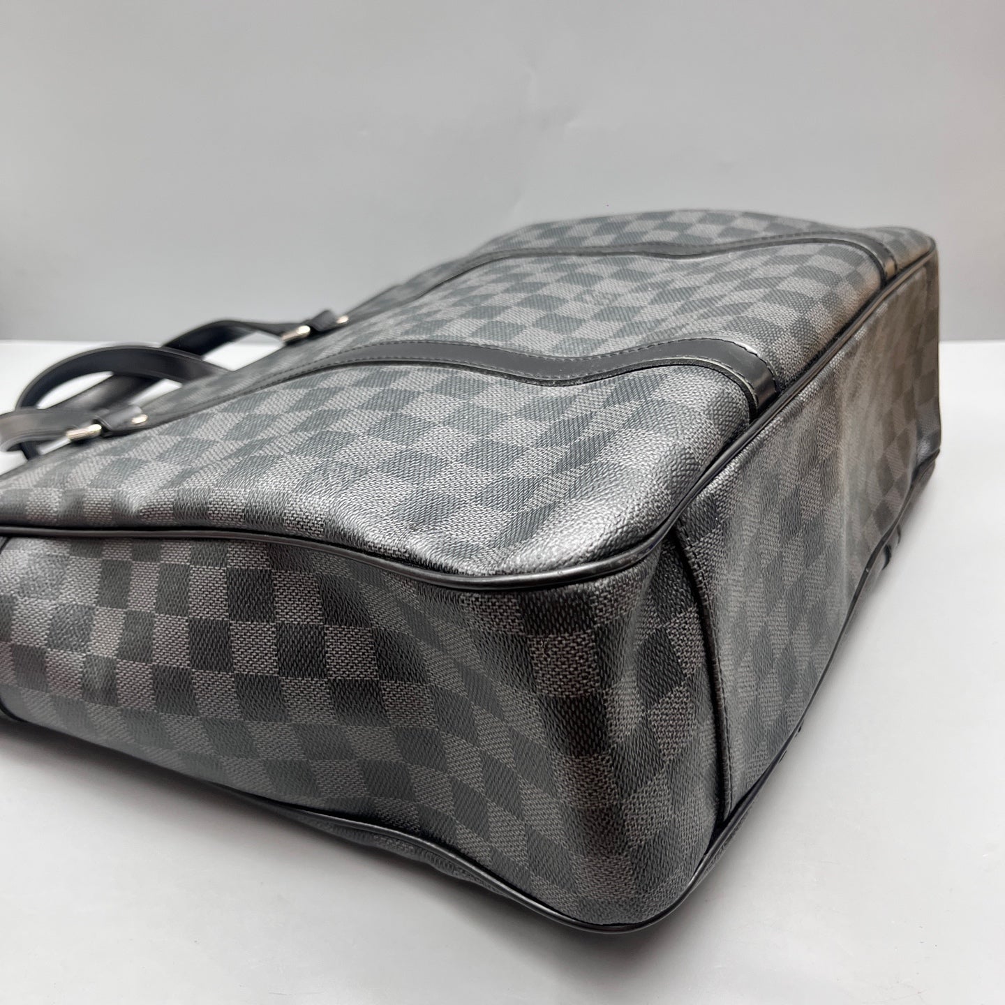 Louis Vuitton - Tadao - Damier Graphite canvas with leather trim - Black - (Large)