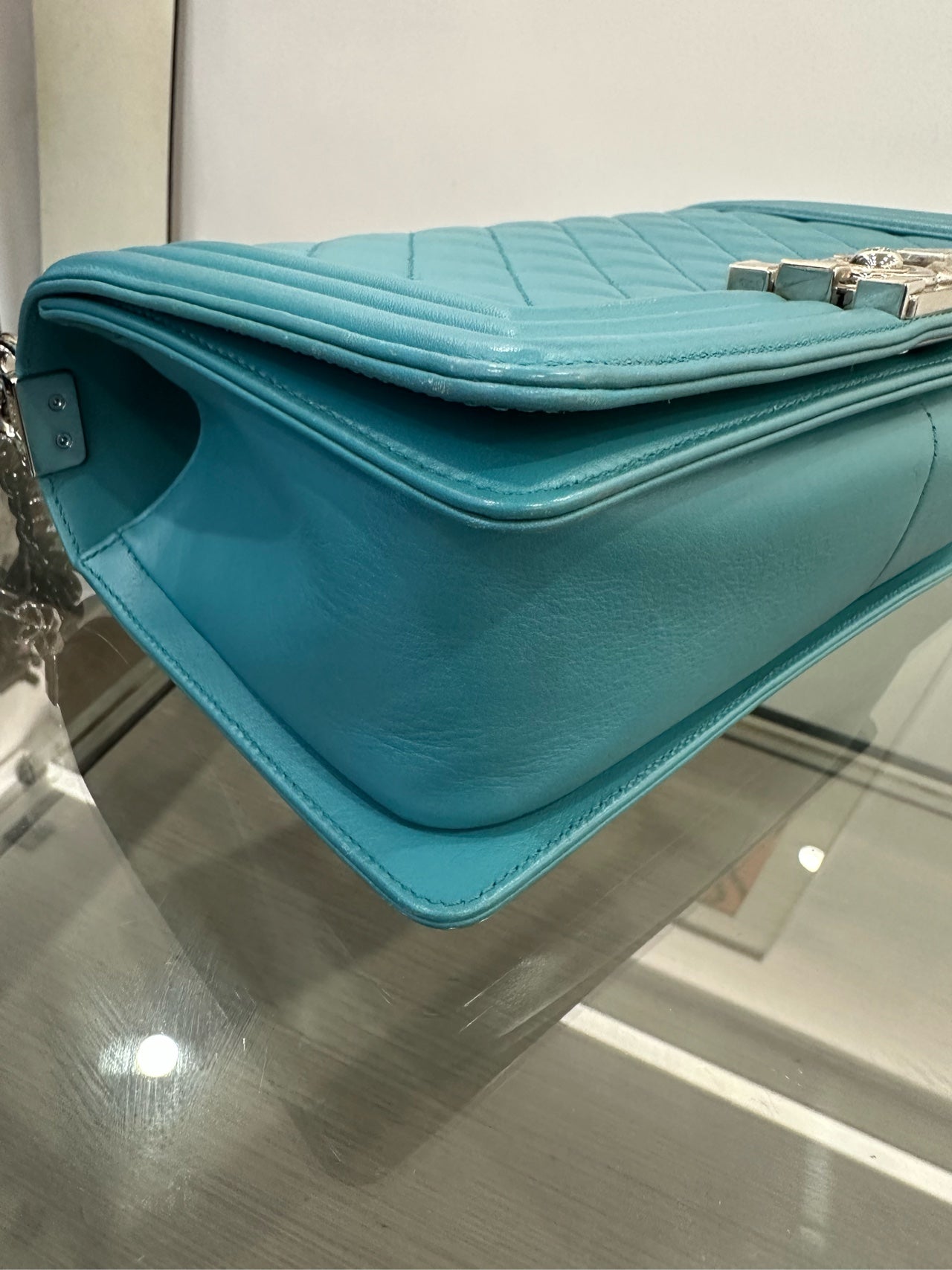 Chanel - Le Boy - Cowhide leather - Blue - (Medium)