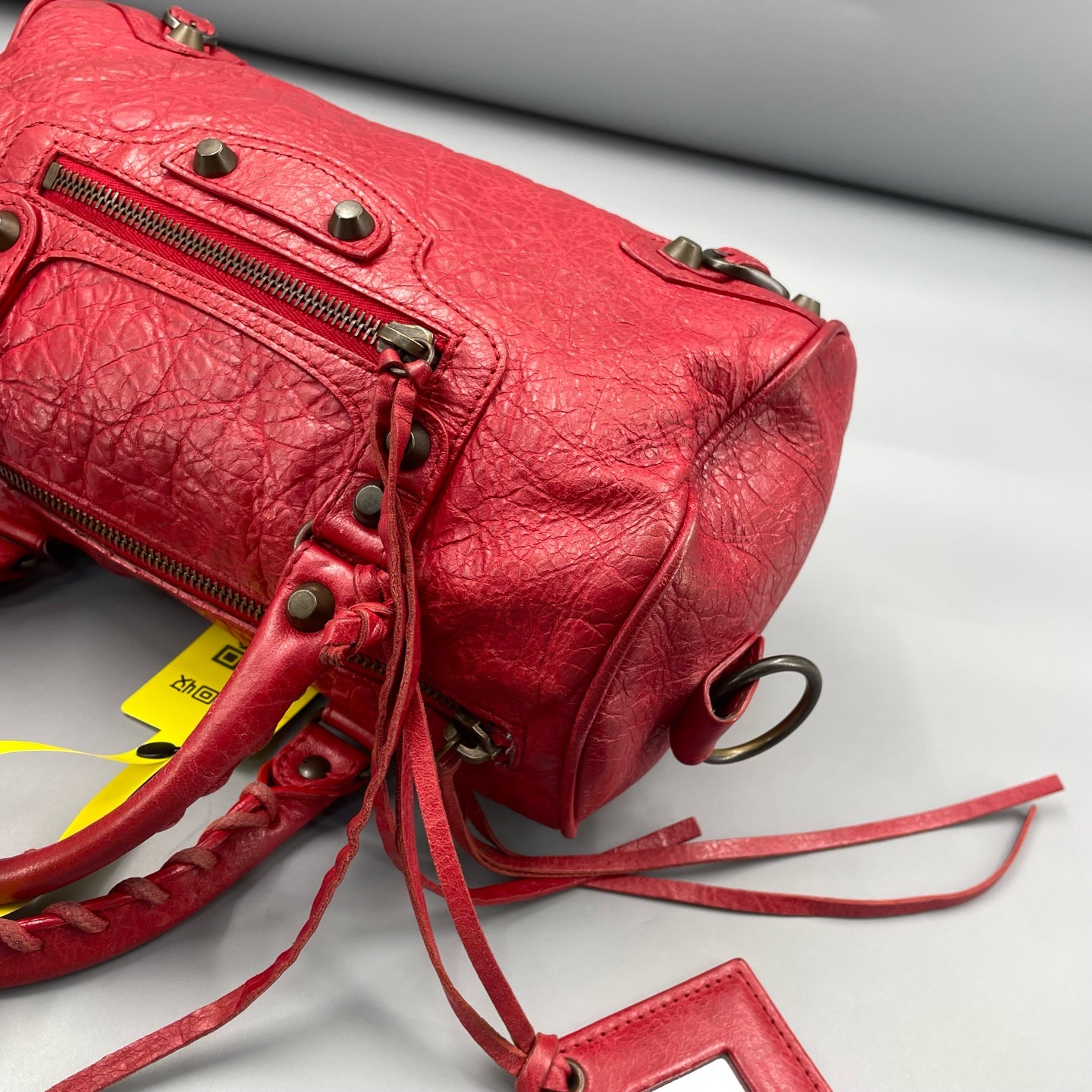 Balenciaga - Boston Motorcycle Bag 241511L5967 - Distressed lambskin leather - Red - (Small)