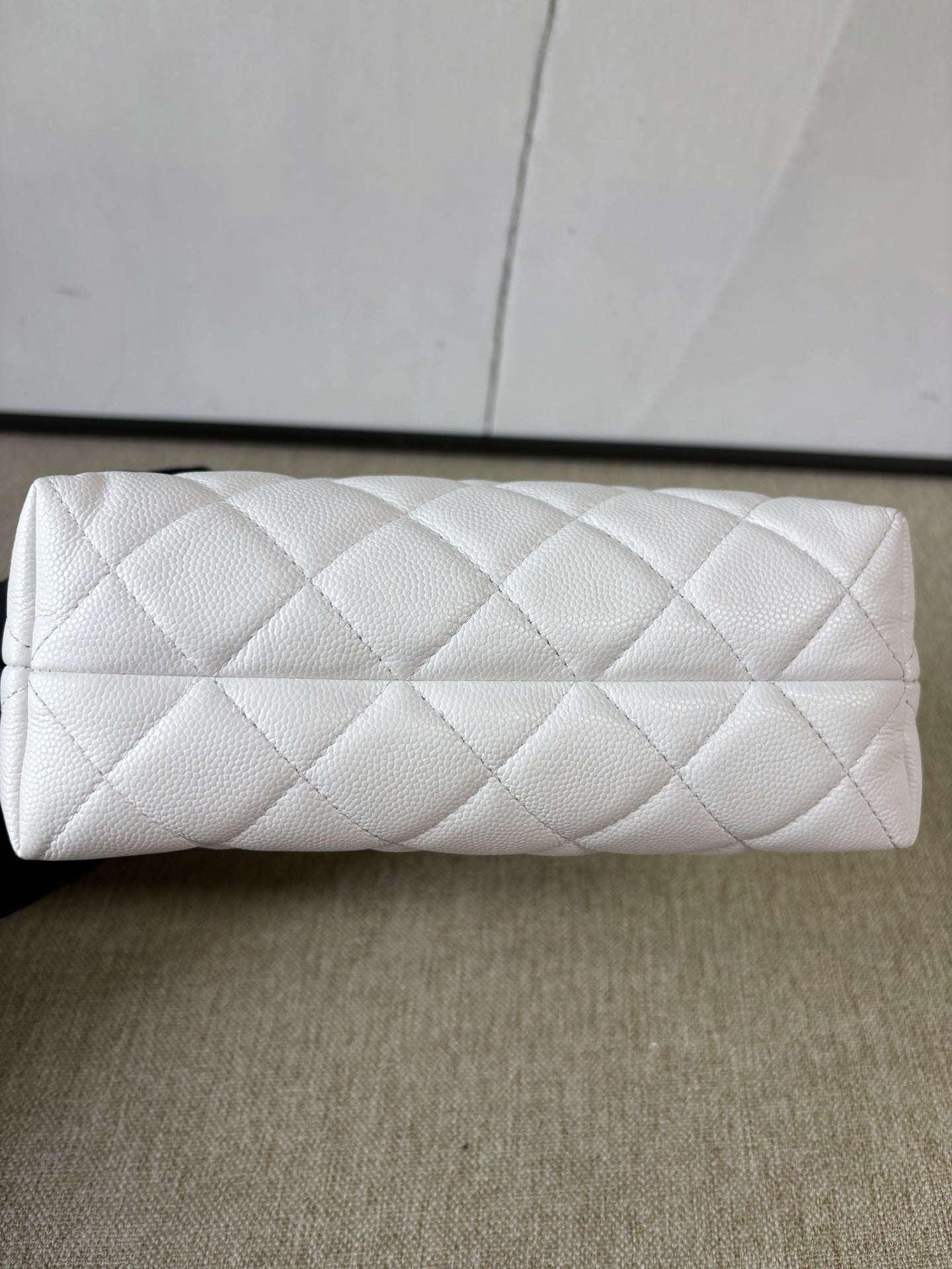 Chanel - Coco Crush Metal Handle Bag - Caviar leather - White - (Mini)