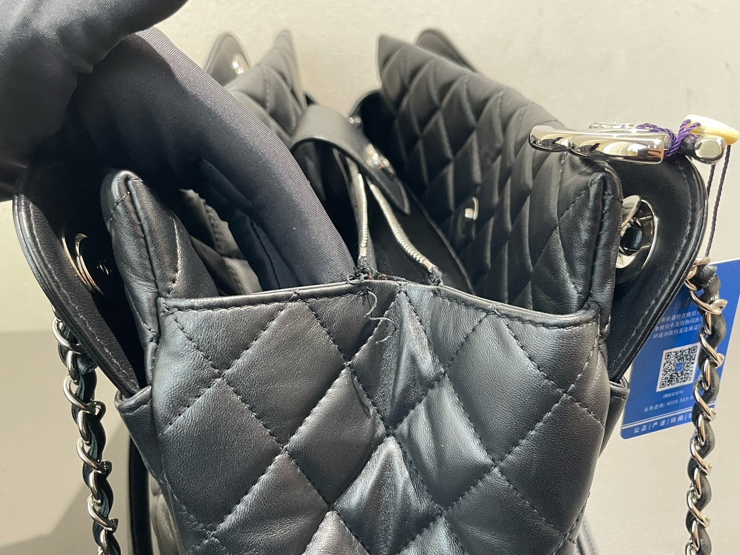 Chanel - Large Shopping Tote - Quilted lambskin leather with smooth leather trim - Black with silver-tone hardware - (Large)