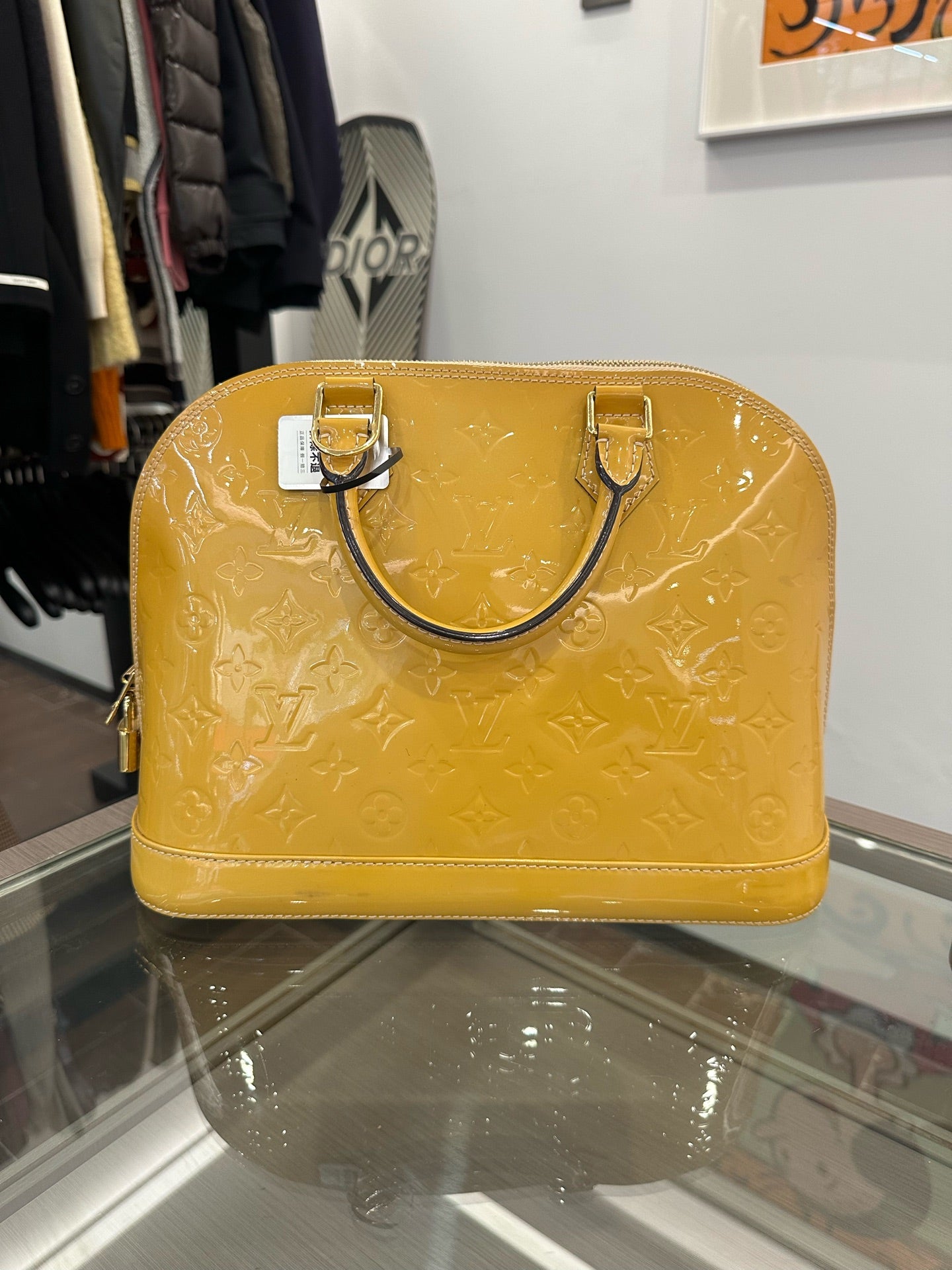 Louis Vuitton - Alma PM - Patent leather - Yellow - (Medium)