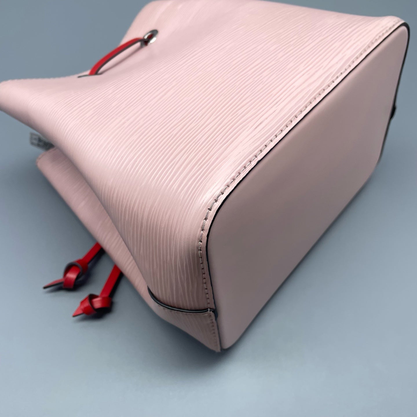 Louis Vuitton - NeoNoe BB - Epi leather - Pink - (Small)