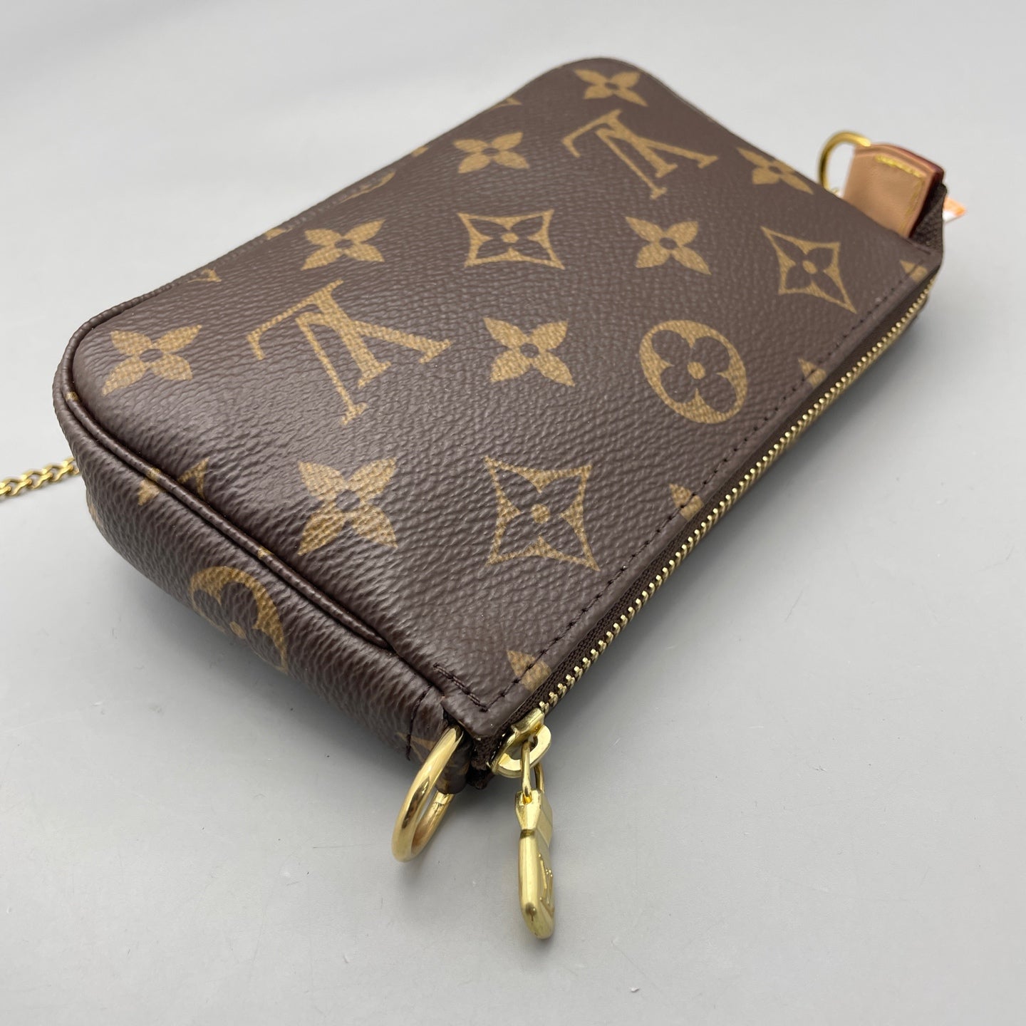 Louis Vuitton - Mini Pochette Accessoires - Monogram canvas - Brown - (mini)