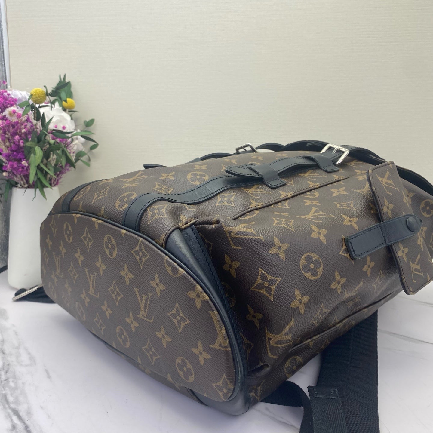 Louis Vuitton - Christopher - Monogram coated canvas with black leather trim - Brown - (large)