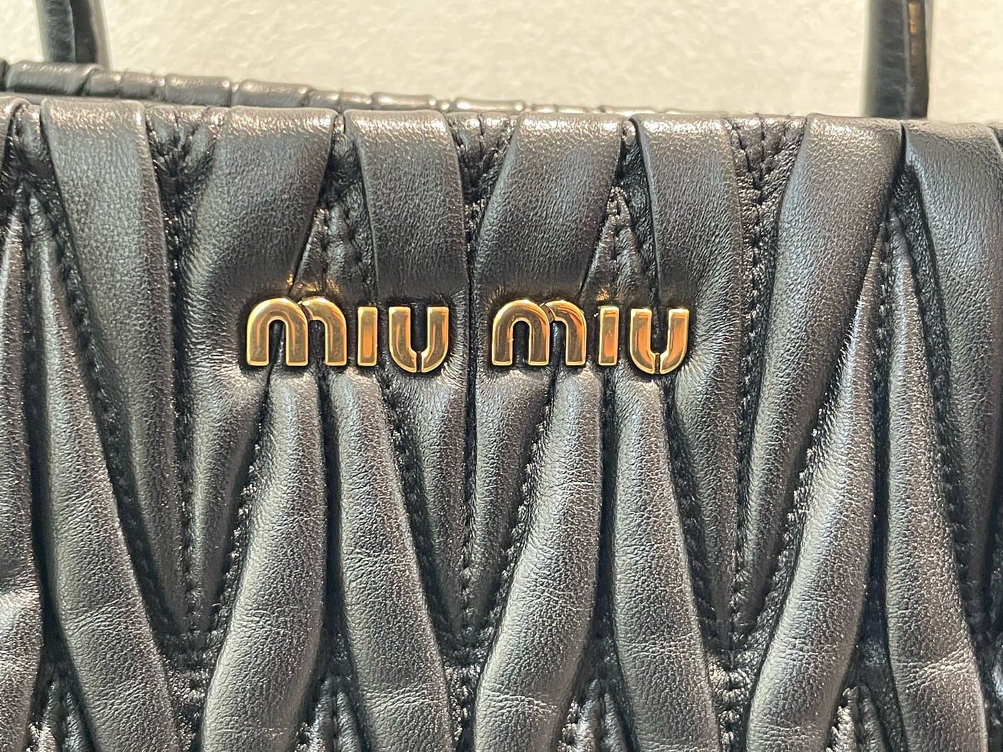 Miu Miu - Classic Bowling Bag - Lambskin leather - Black - (Medium)