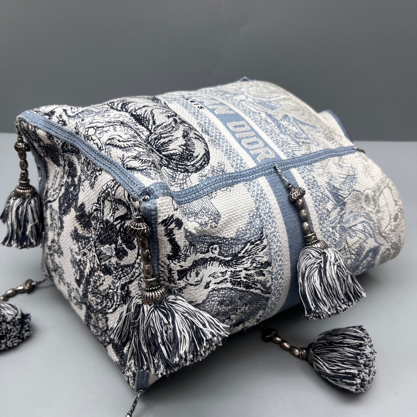 Dior - Dior Toile de Jouy Sauvage Embroidered Bucket Bag - Embroidered Canvas / Fabric with Leather Trim - Multicolour - (Medium)