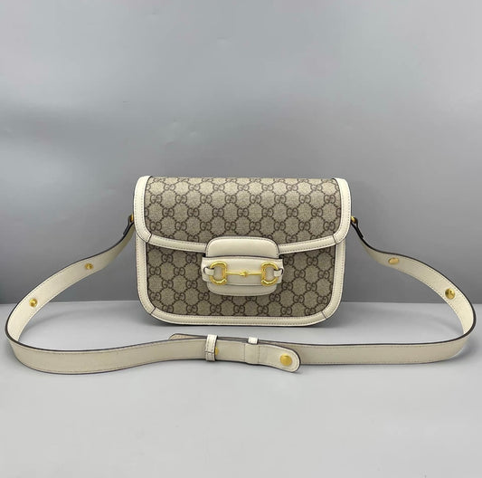 Gucci - 1955 Horsebit Shoulder Bag - GG Supreme canvas with white leather trim - Multicolour - (medium)