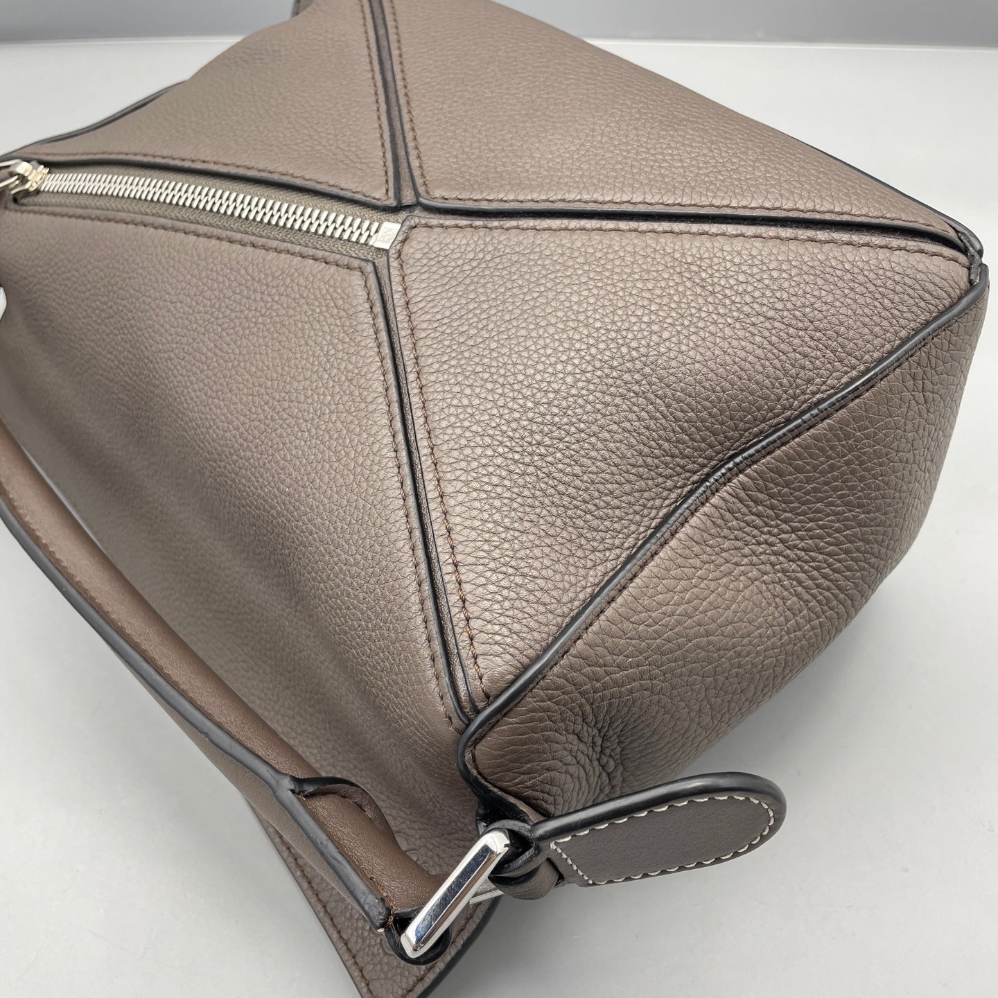 Loewe - Puzzle Small - Pebbled calfskin leather - Grey-brown - (small)