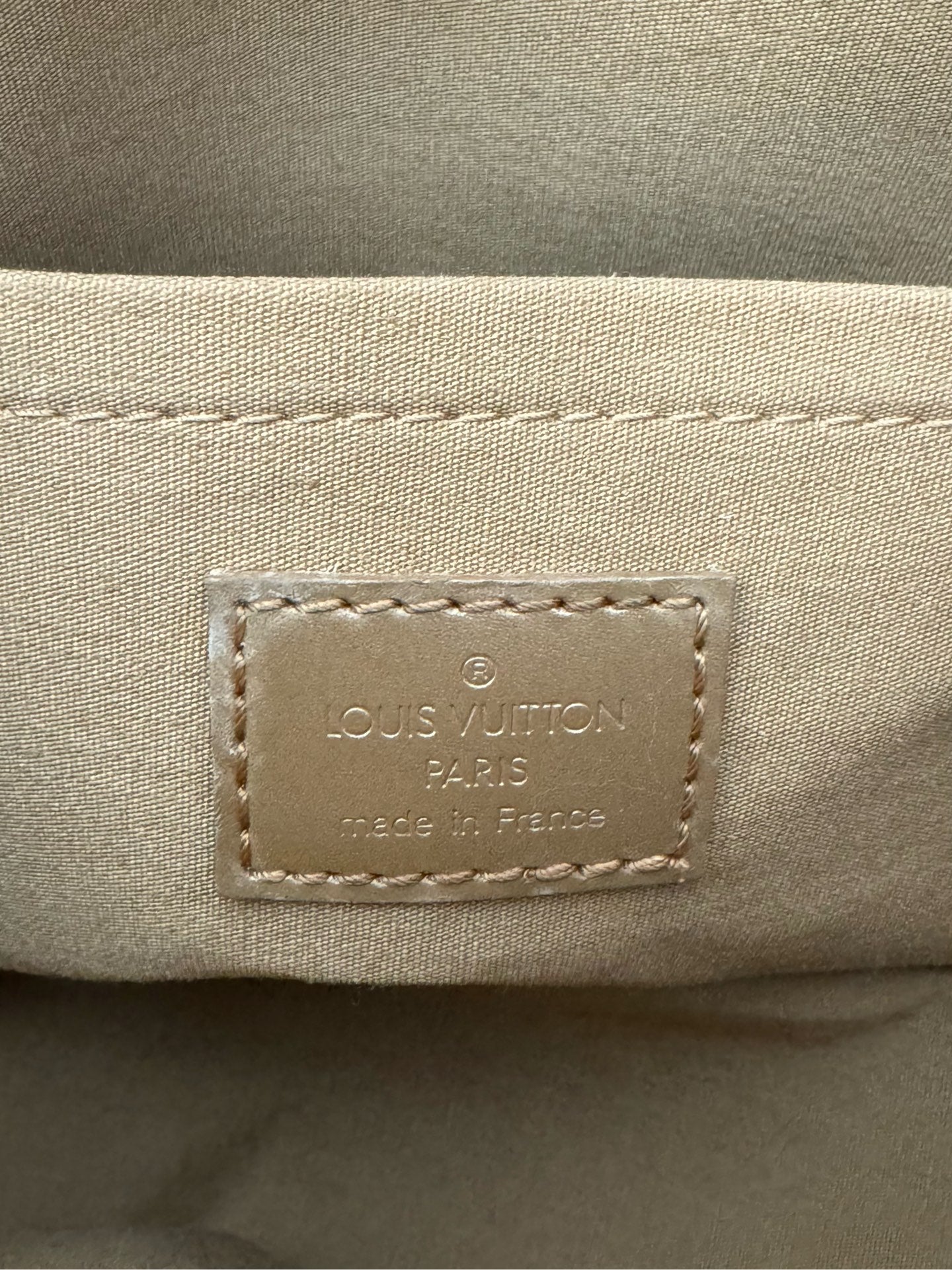 Louis Vuitton - Matte Monogram Vernis Bowling Bag - Monogram Vernis patent leather - Beige - (medium)
