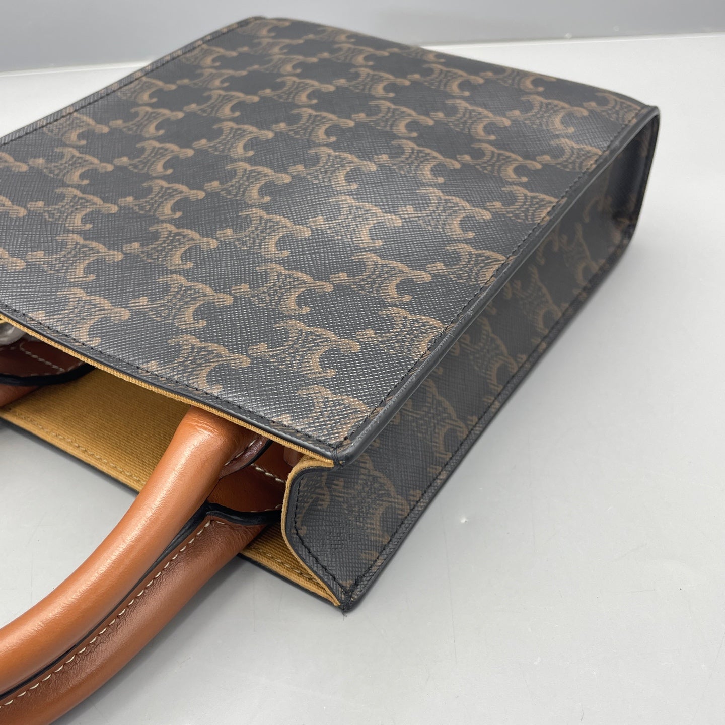 Celine - Mini Vertical Cabas Triomphe - Triomphe coated canvas with calfskin leather trim and handles - Brown - (mini)